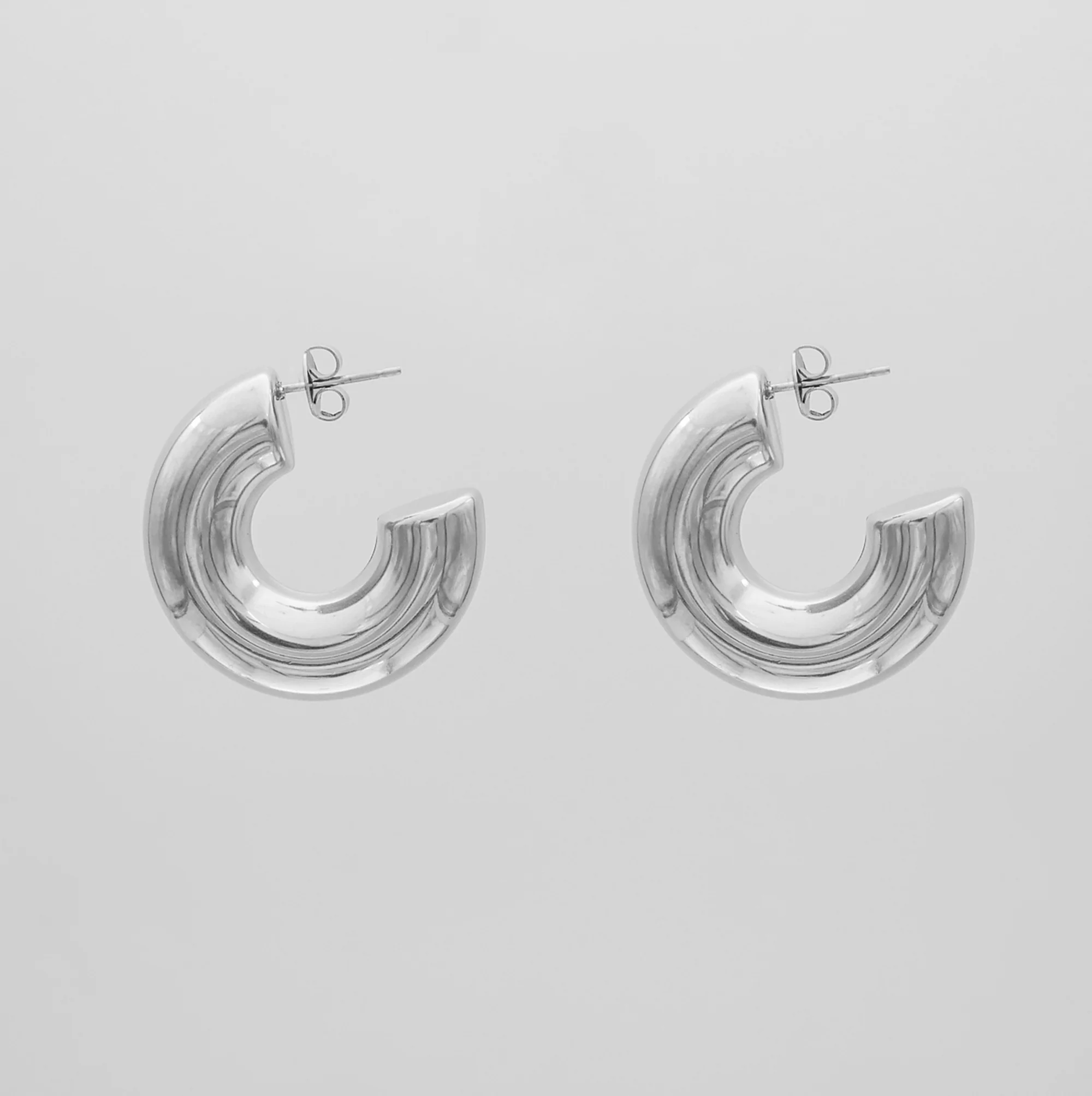 Alani Chunky Earrings - Image 3