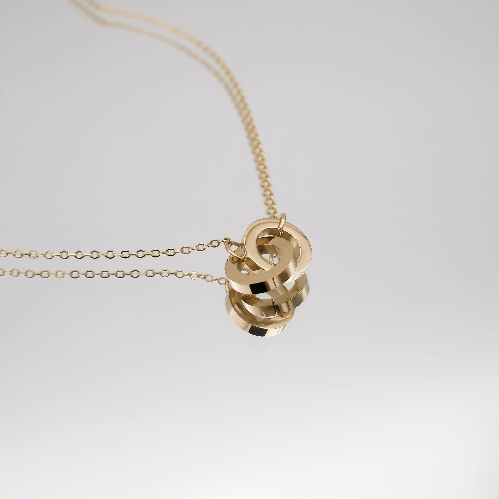 Amara Interlocking Necklace - Image 5