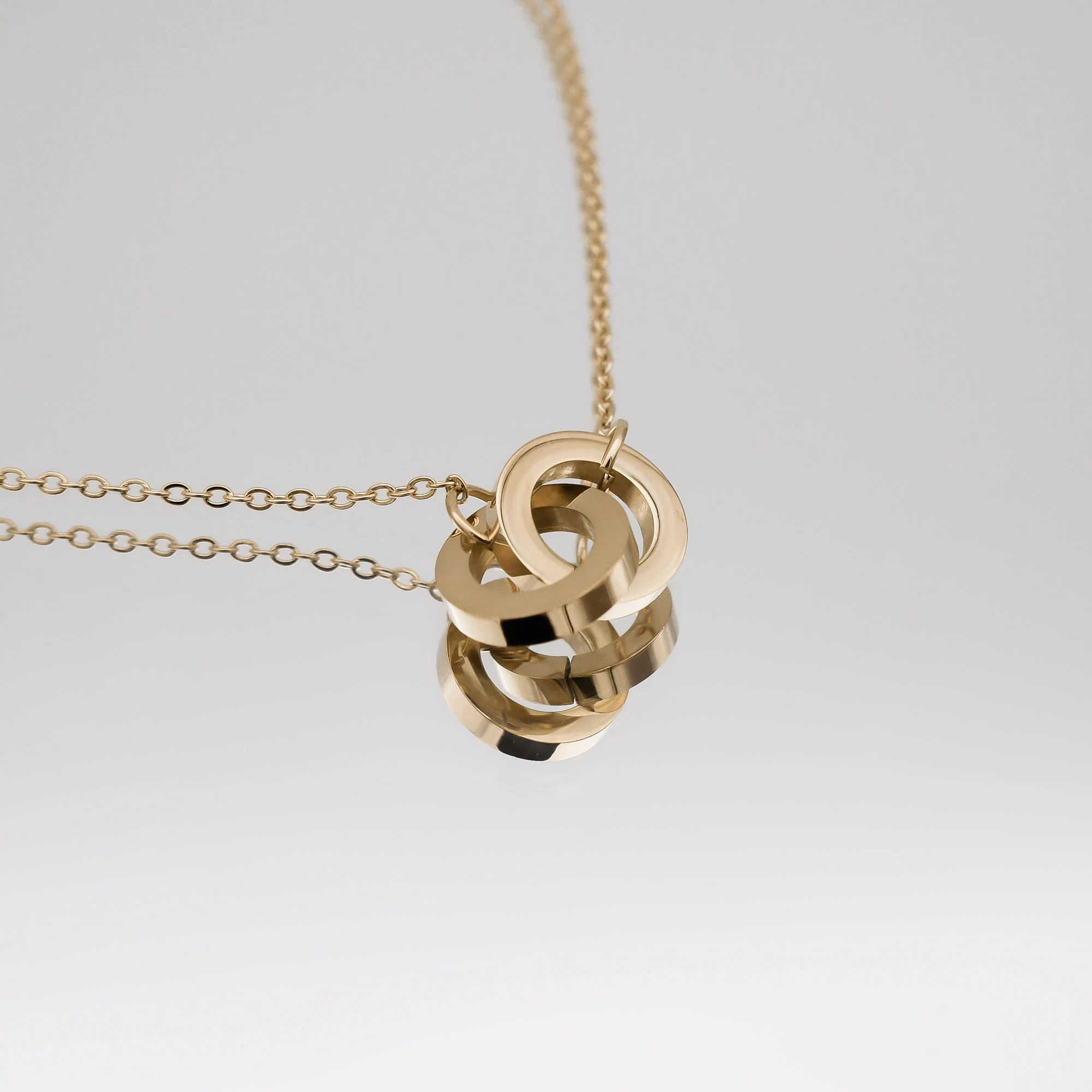 Amara Interlocking Necklace - Image 6
