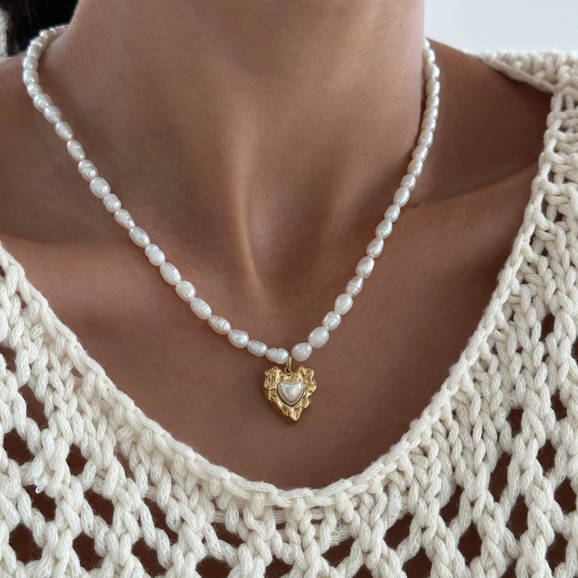 Amber Pearl Heart Necklace - Image 2