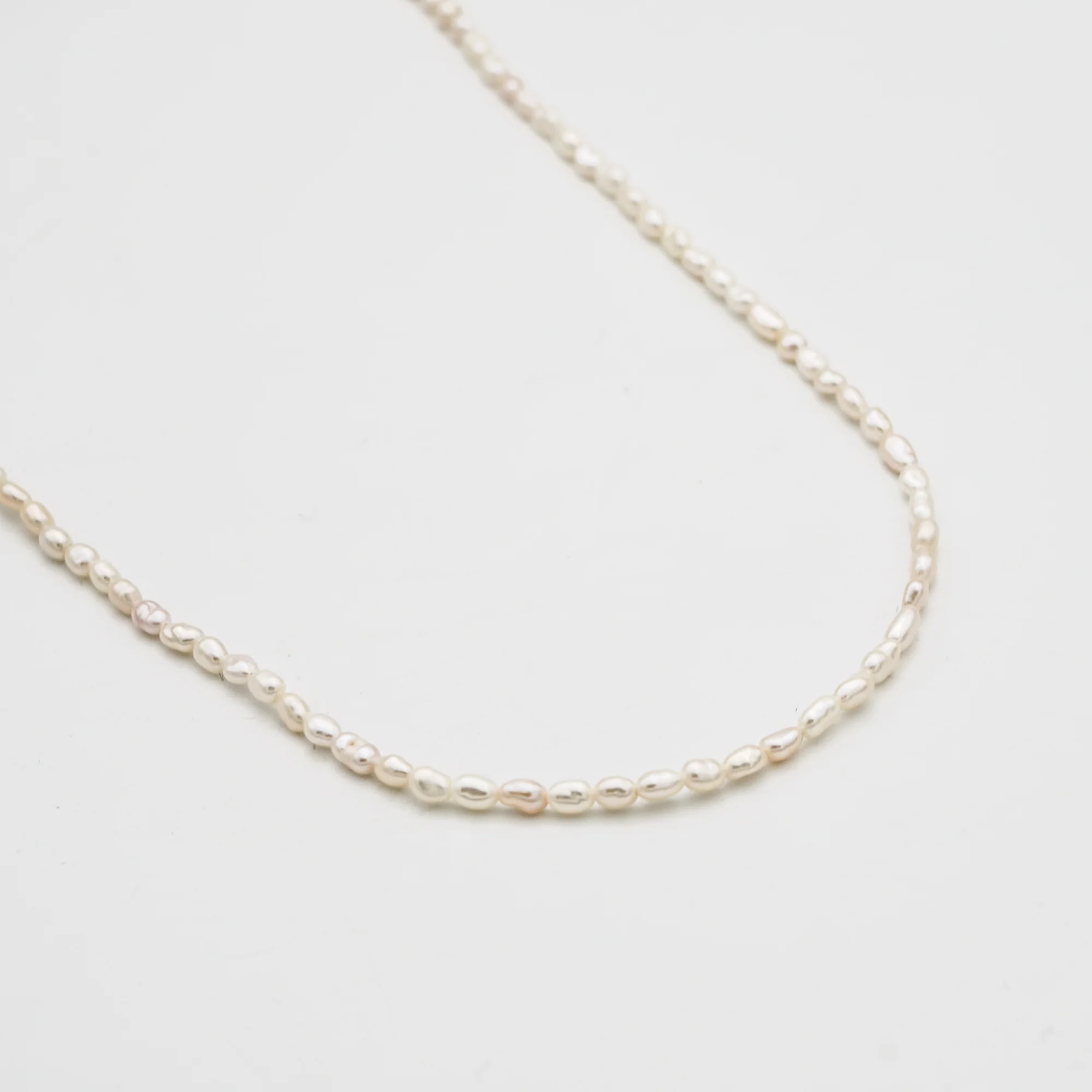 Amelie Dainty Pearl Necklace - Image 3