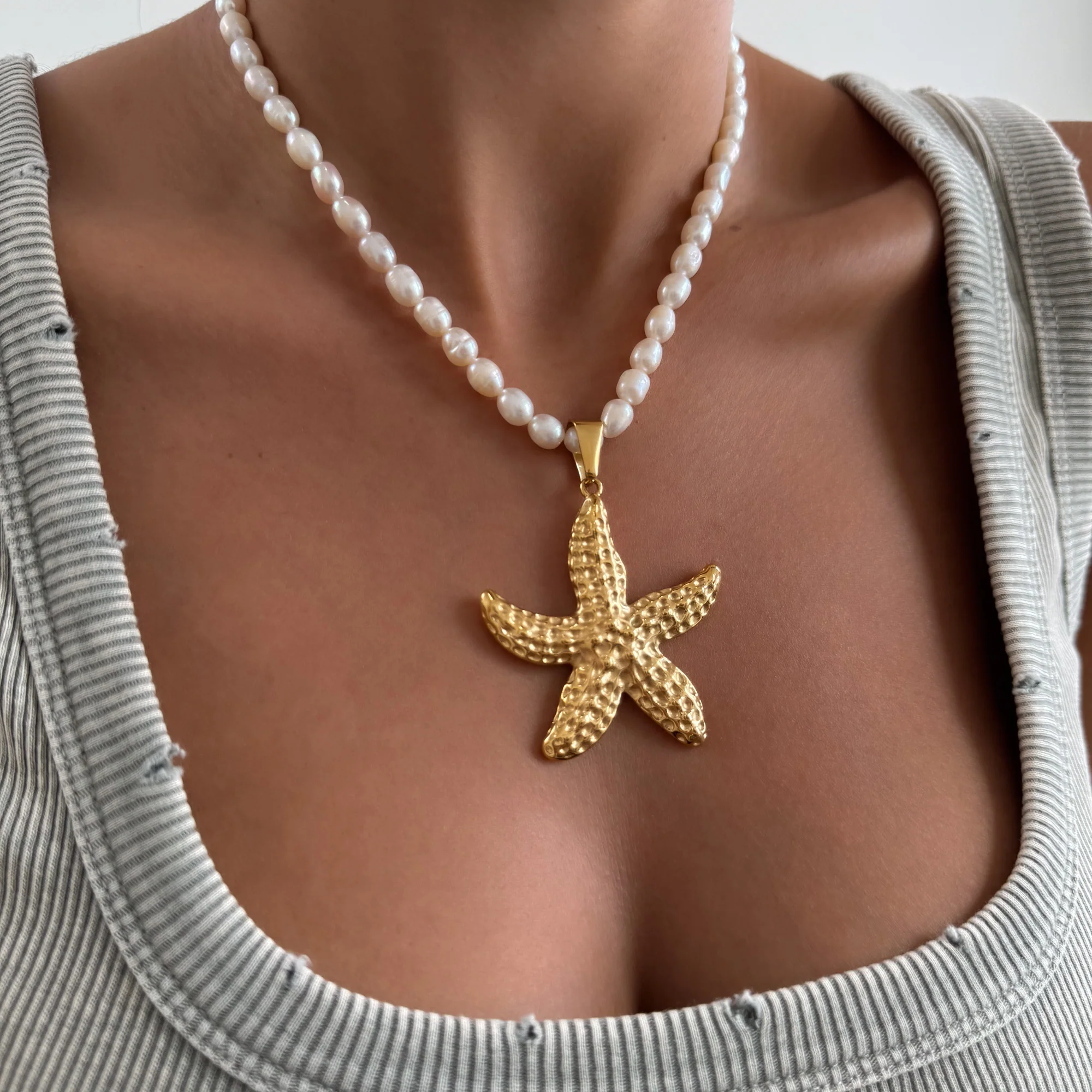 Ariel Starfish Pearl Necklace - Image 3
