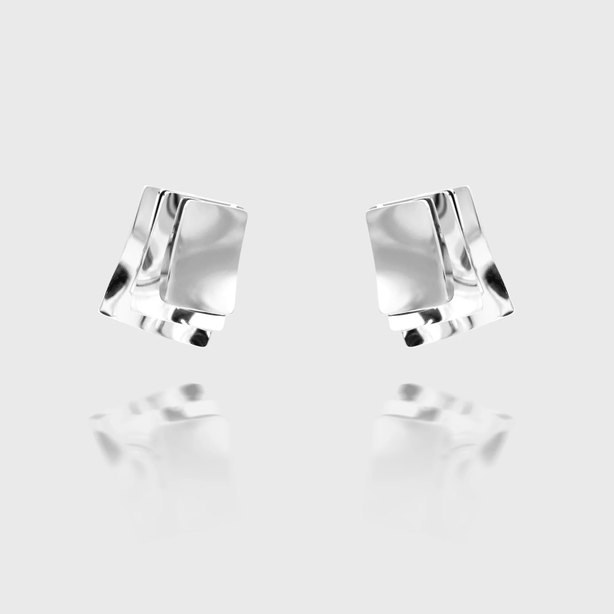 Arya Stacked Earrings - Image 4