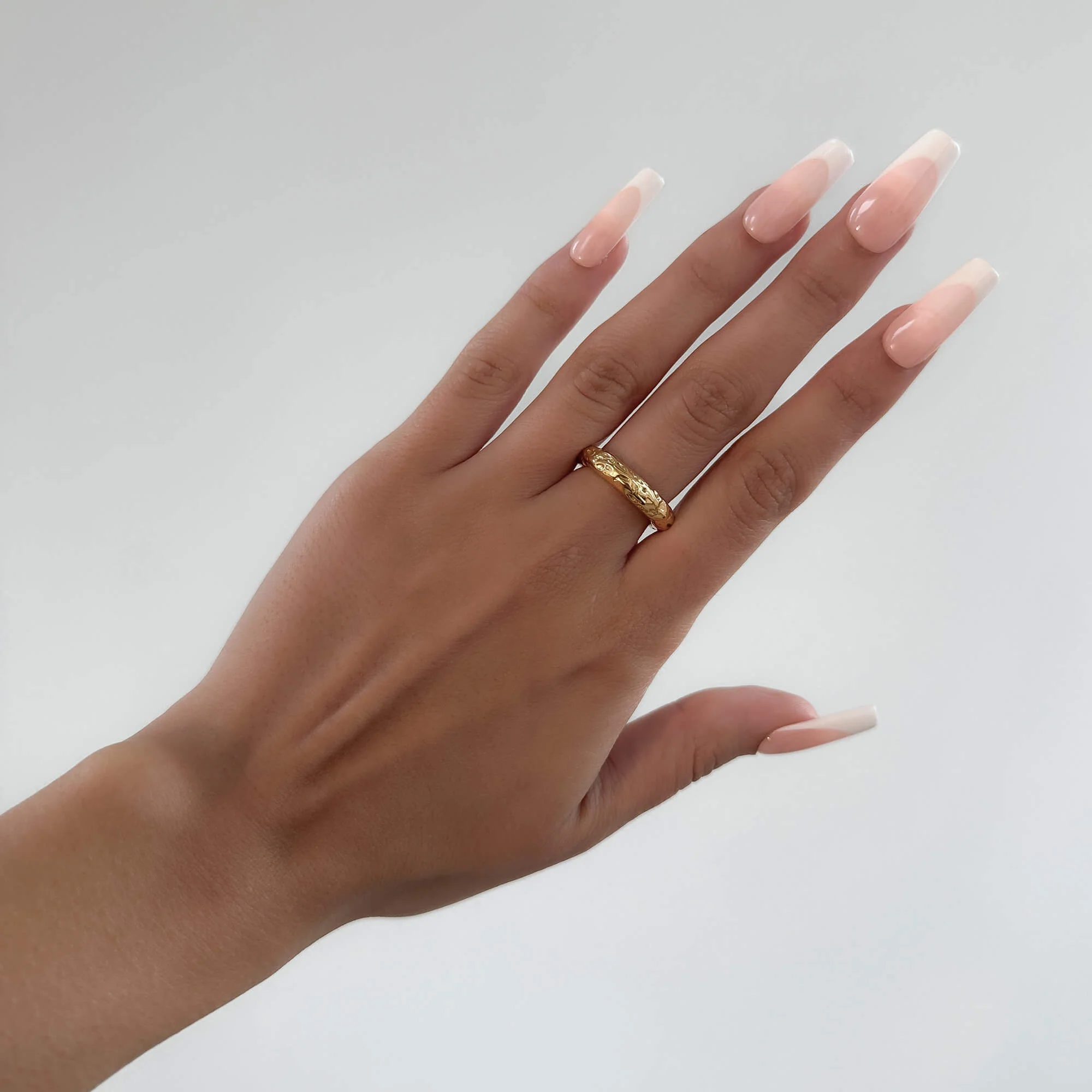 Astrid Hammered Band Ring - Image 2