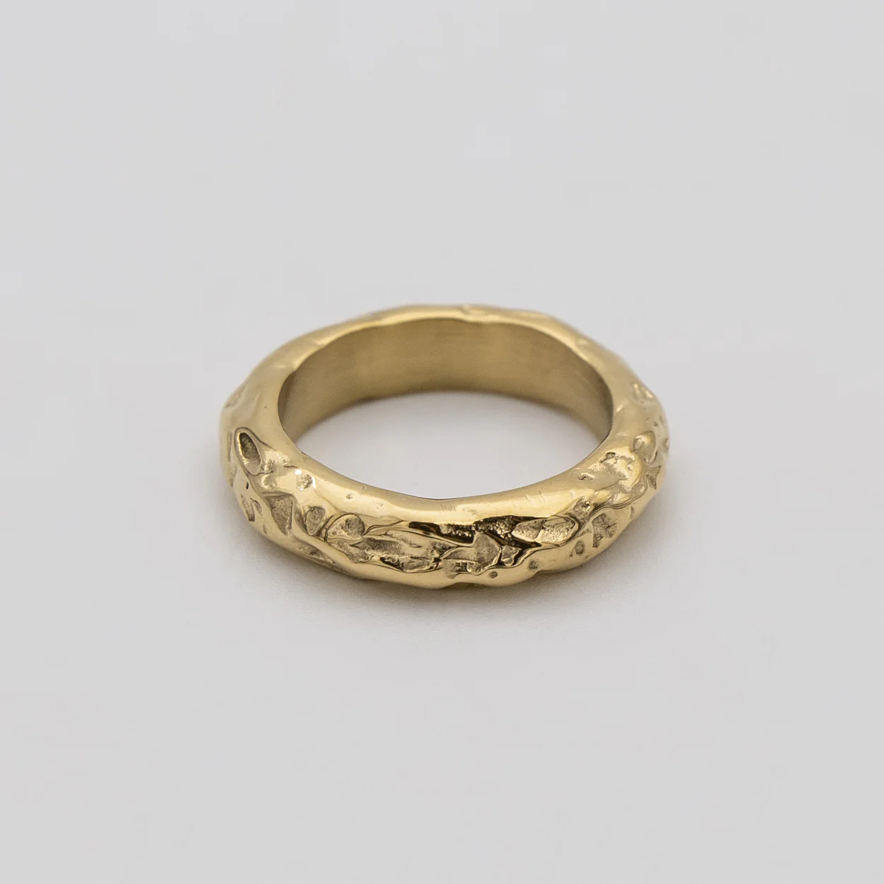 Astrid Hammered Band Ring - Image 5