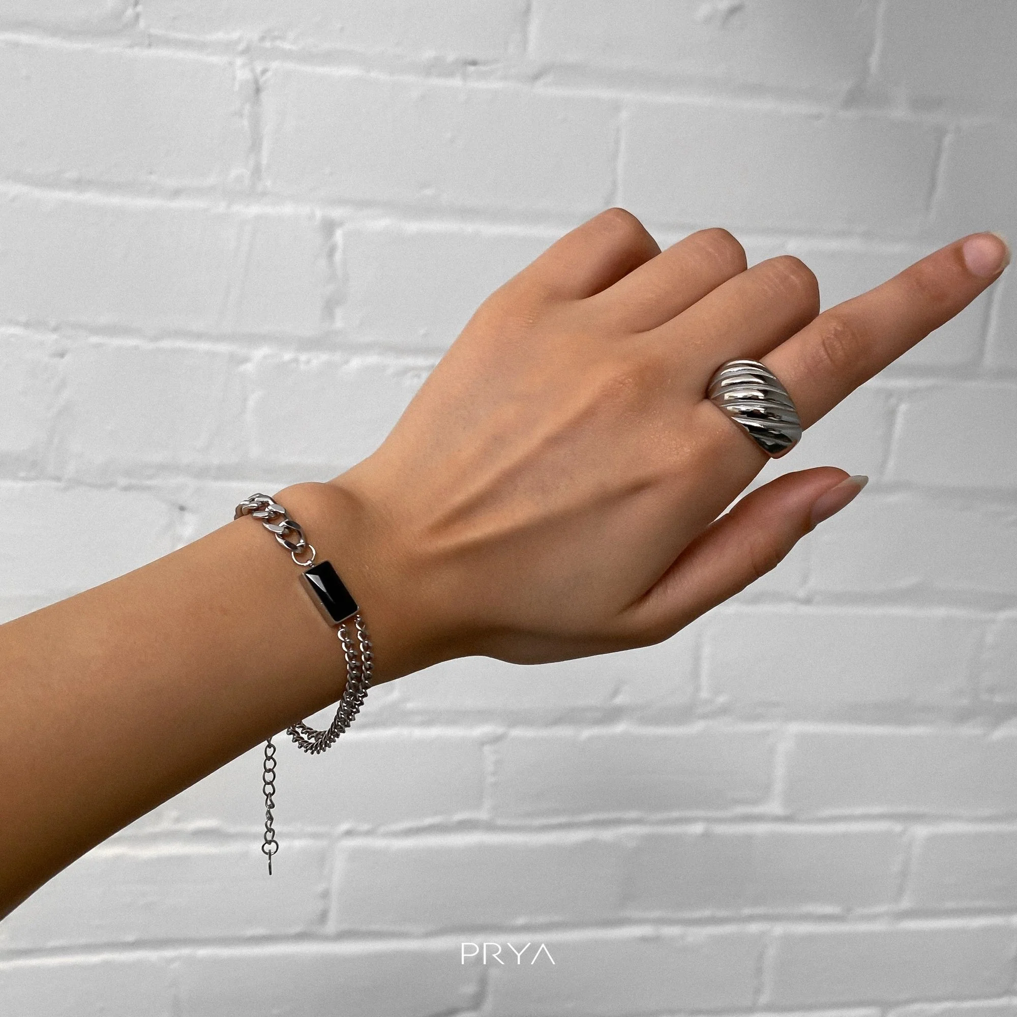 Callie Cuban Contrast Bracelet - Image 5