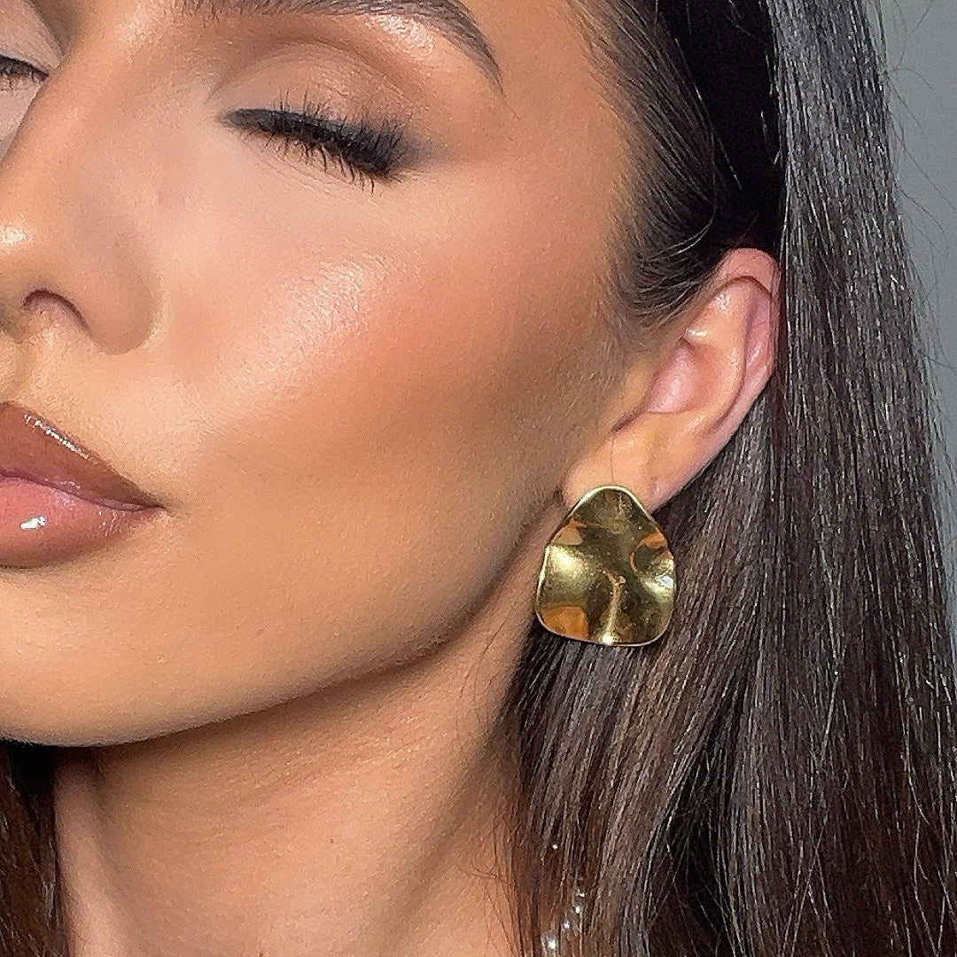 Cela Geometric Earrings - Image 8