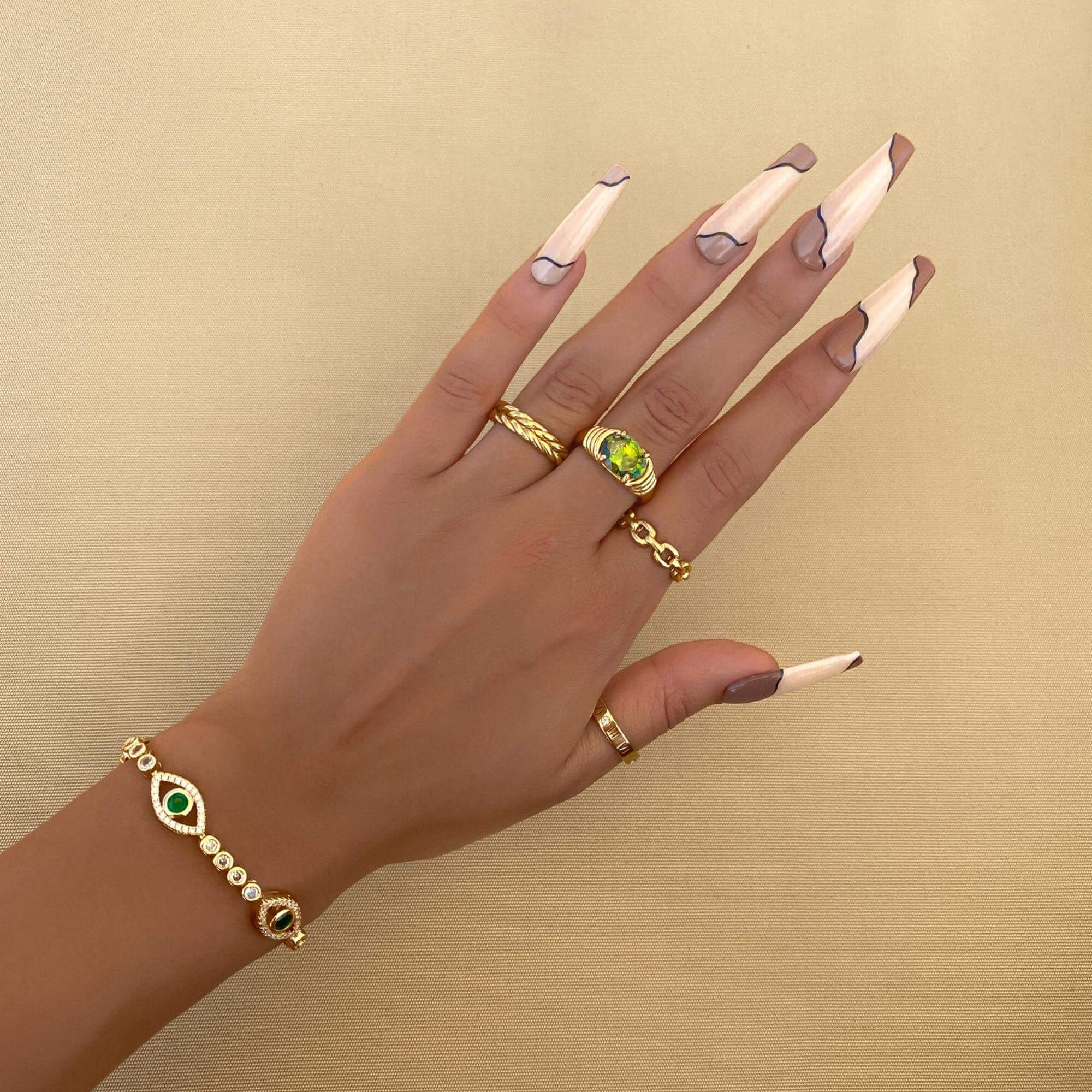 Cleo Chain Ring - Image 7