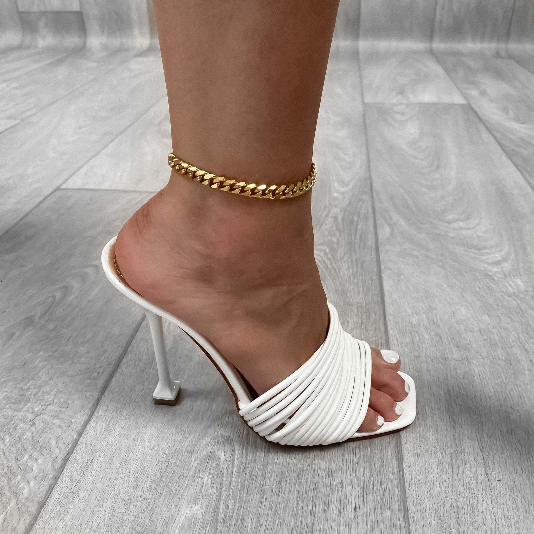 Classic Cuban Anklet Gold - Image 3