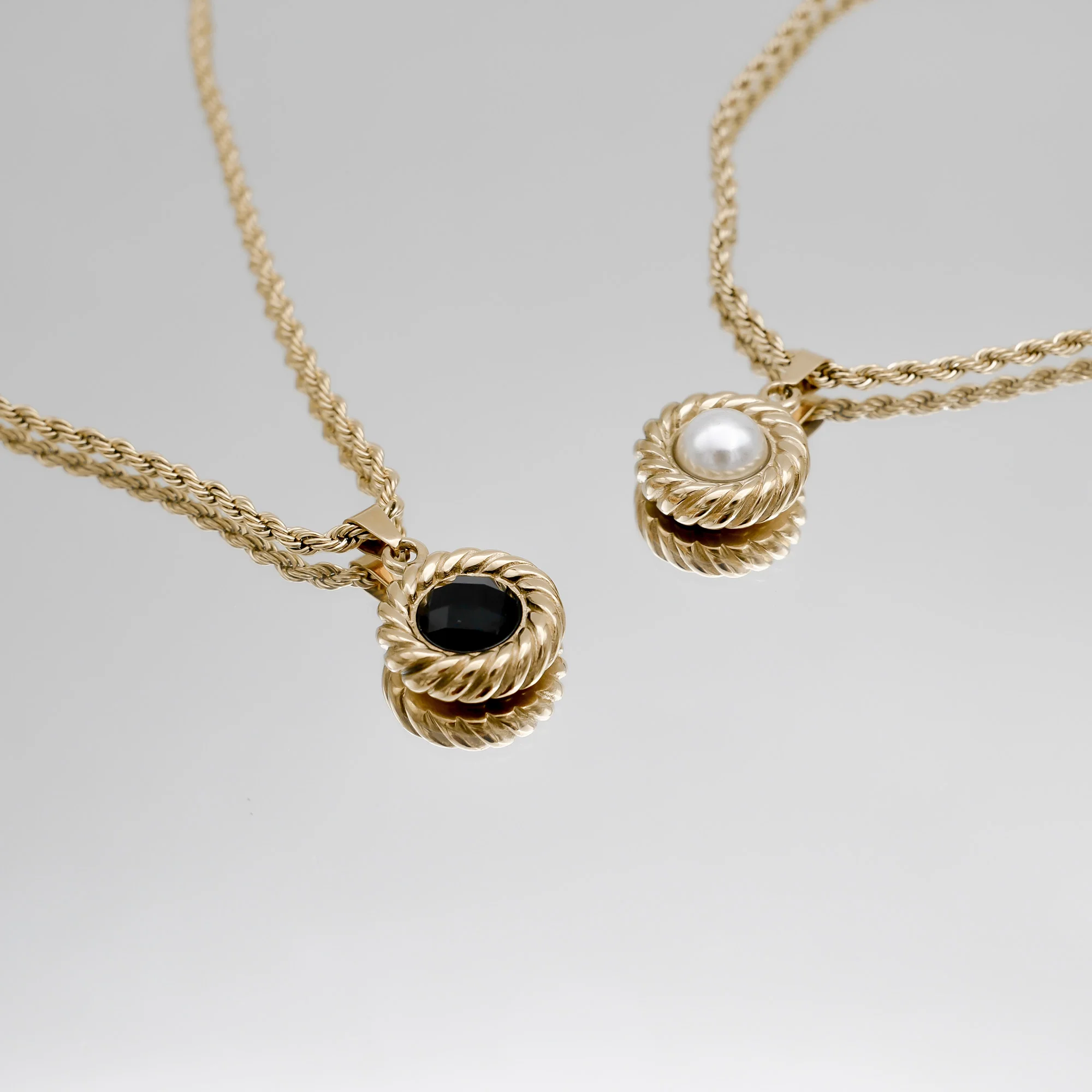 Esme Pearl Round Necklace - Image 7
