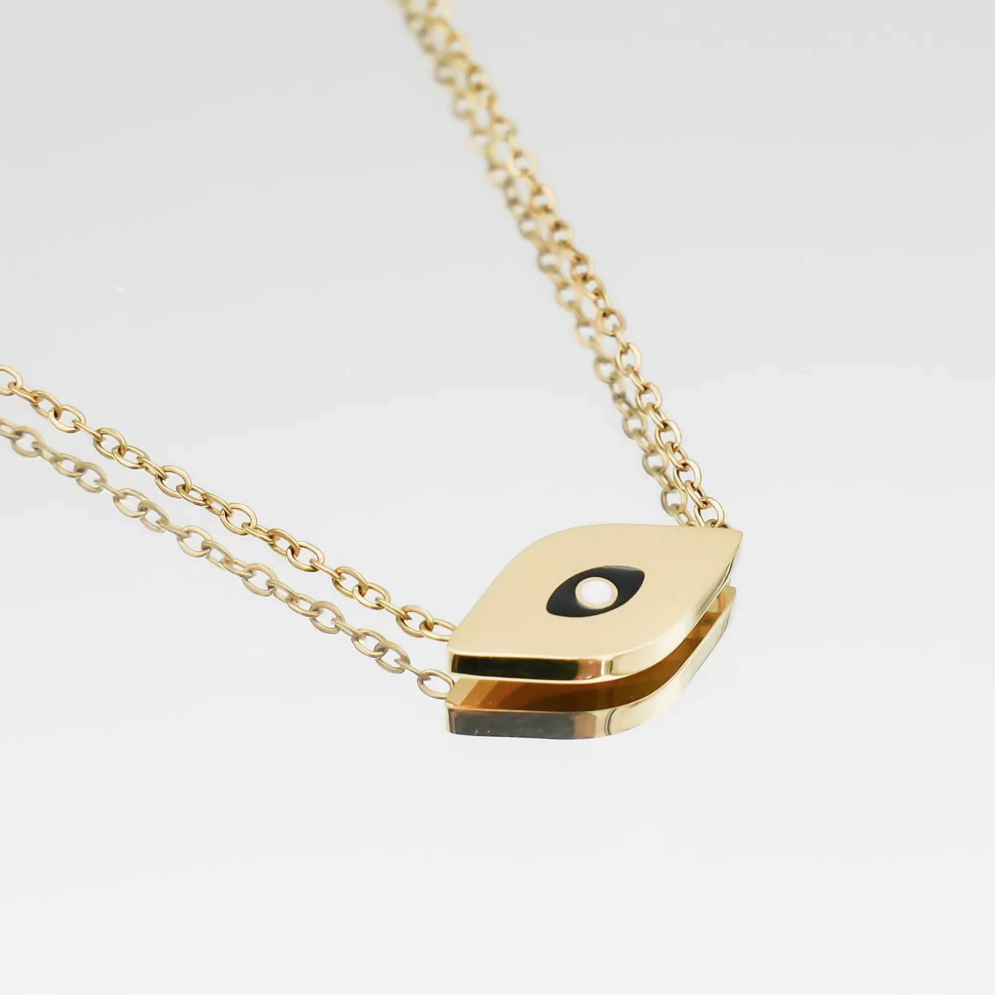 Elia Eye Necklace - Image 5
