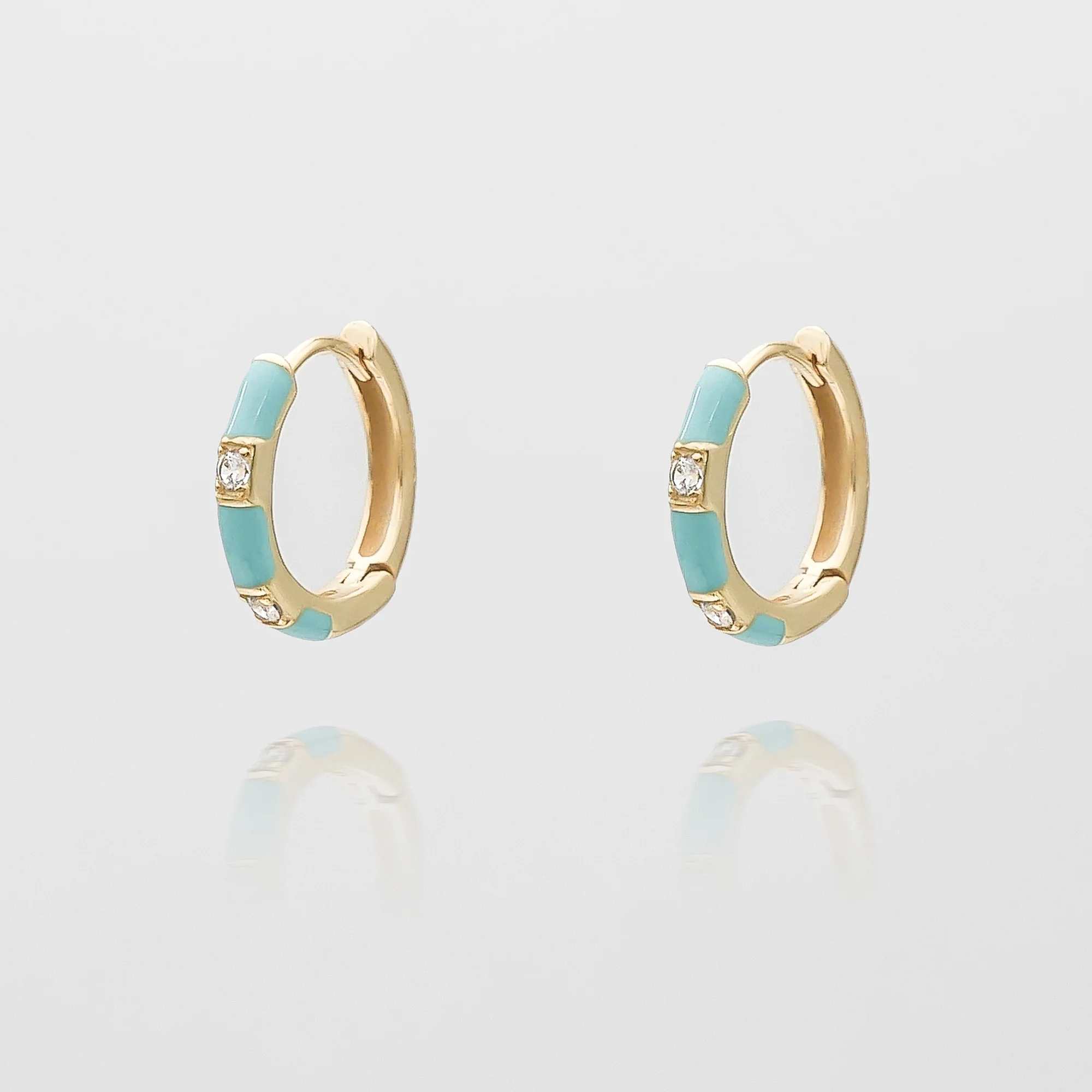 Elsa Huggie Earrings - Image 3
