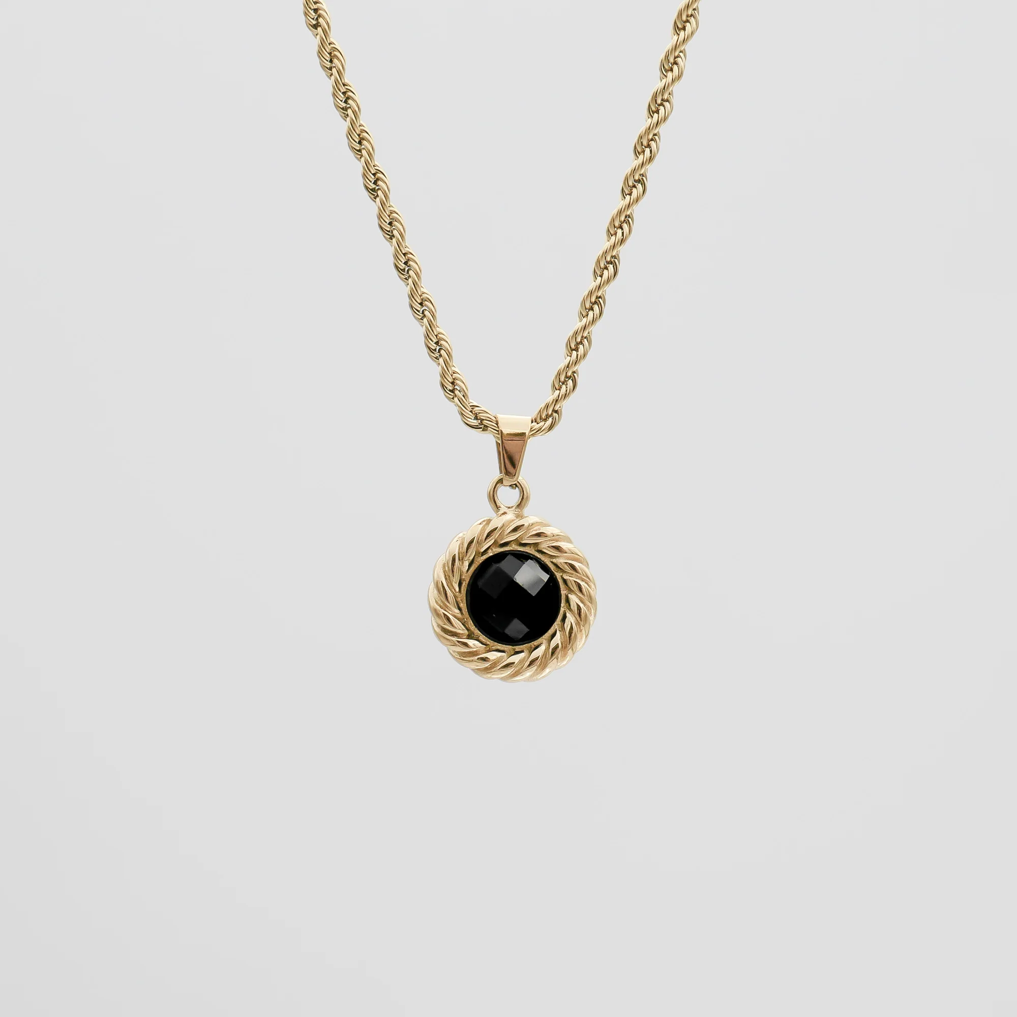 Esme Onyx Round Necklace - Image 6