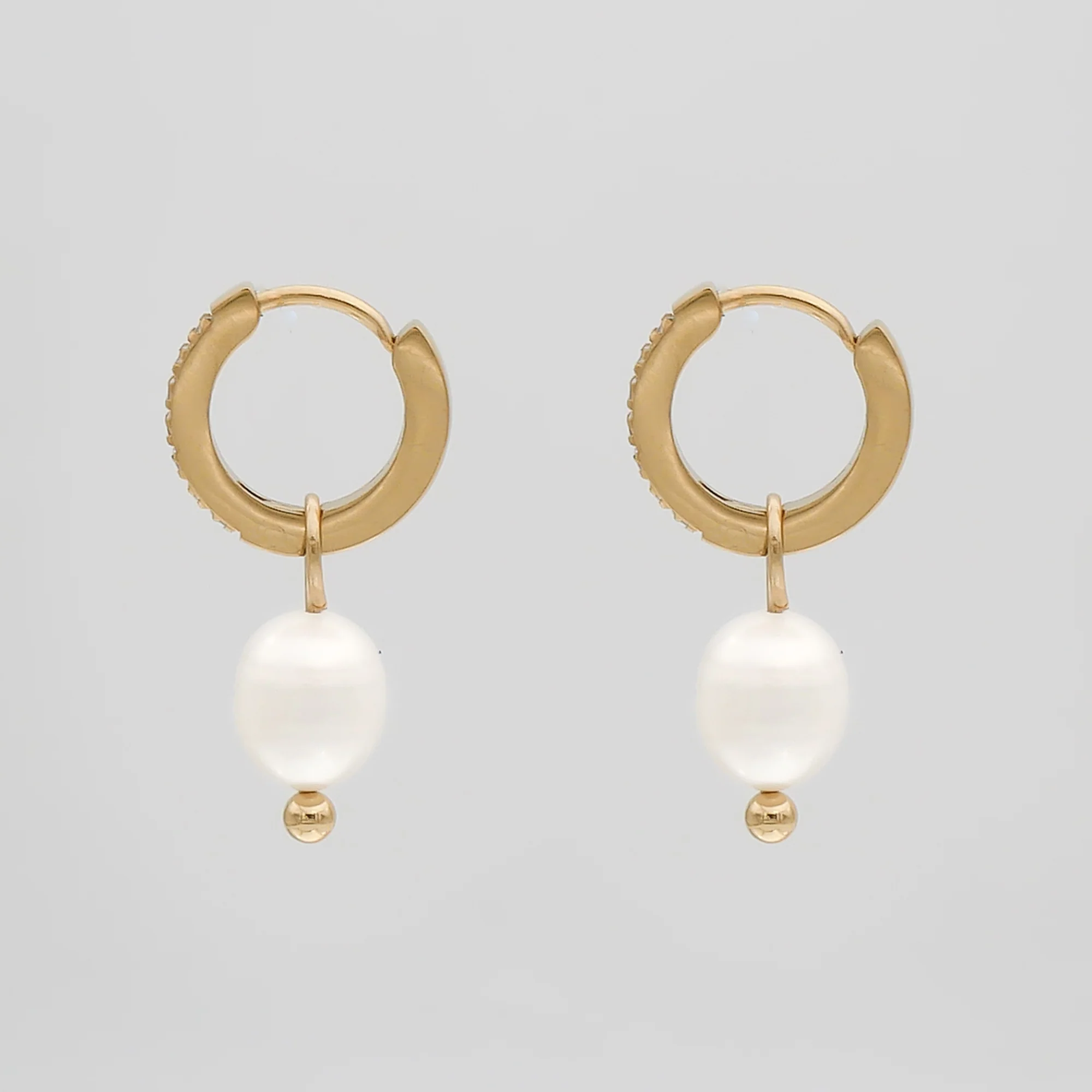 Esme Pearl Huggie Earrings - Image 3