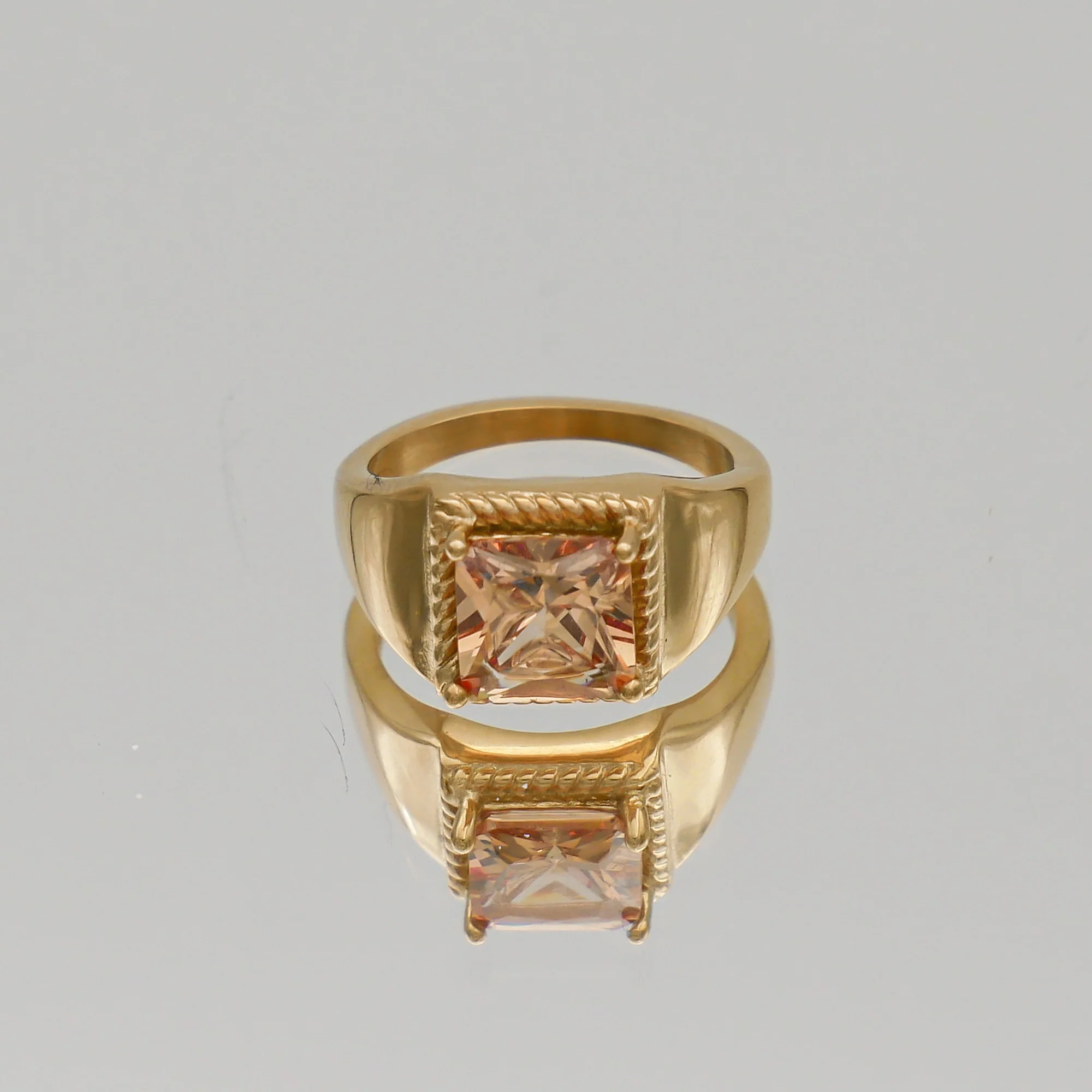 Hana Gemstone Signet Ring - Image 3