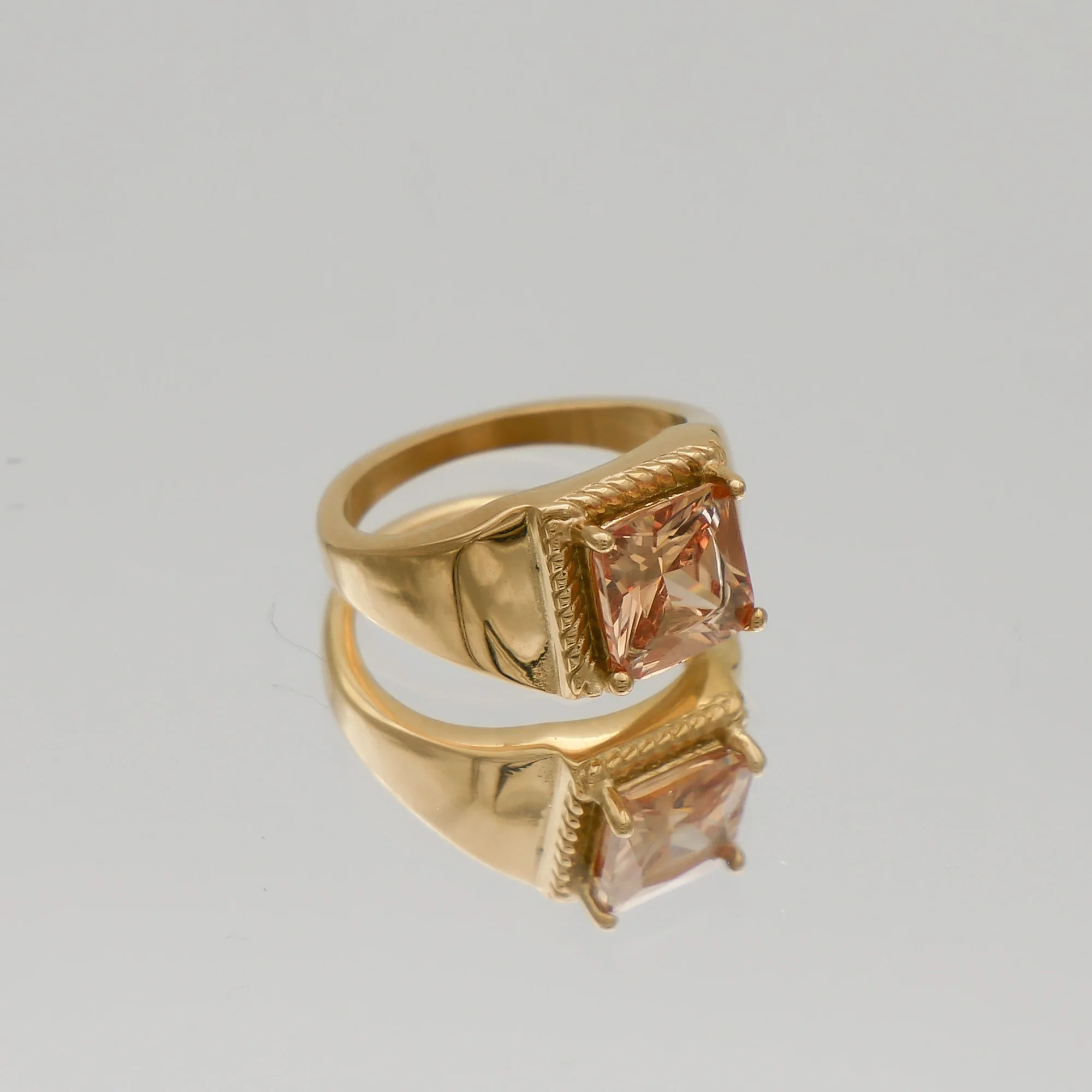 Hana Gemstone Signet Ring - Image 8