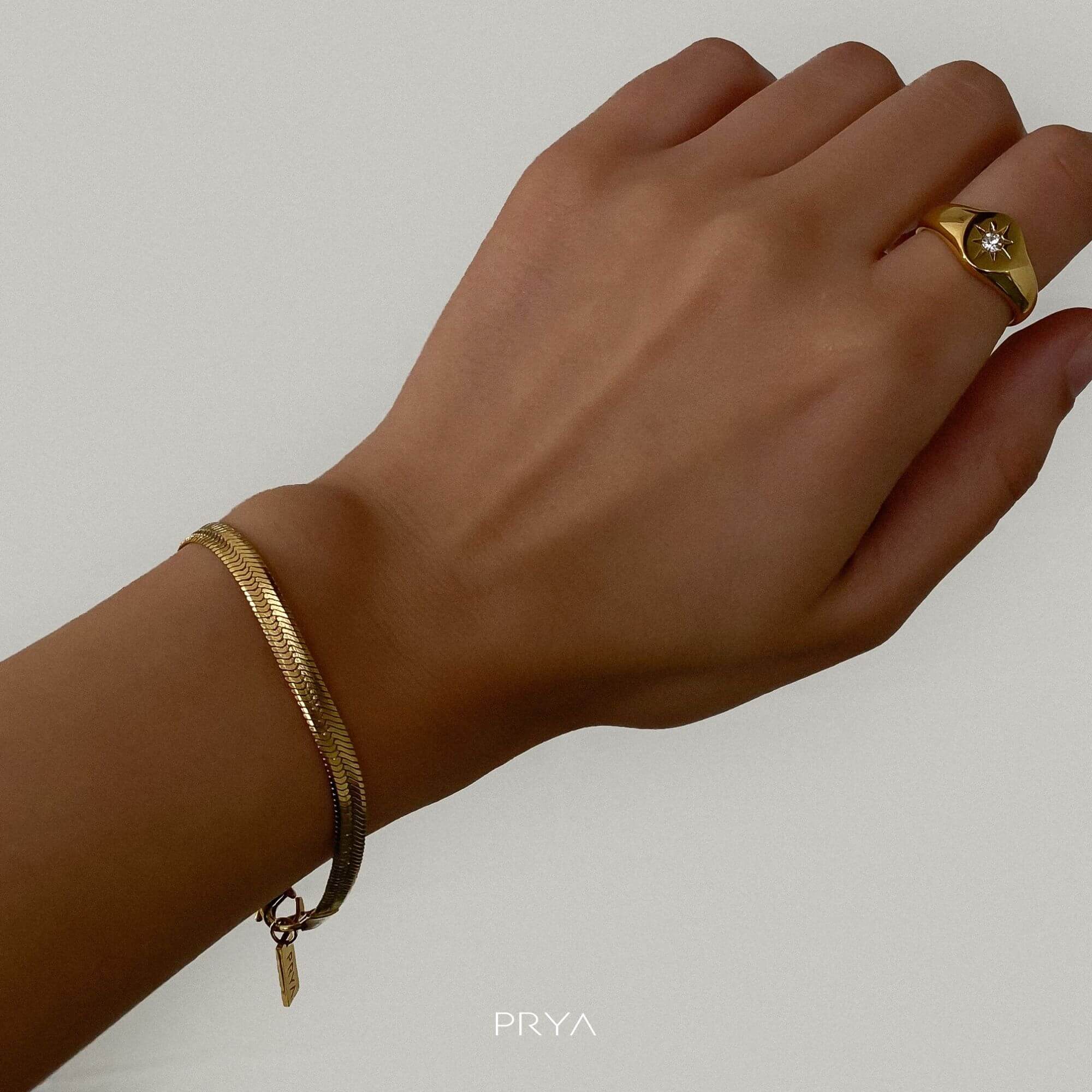 Herringbone Chain Bracelet - Image 2
