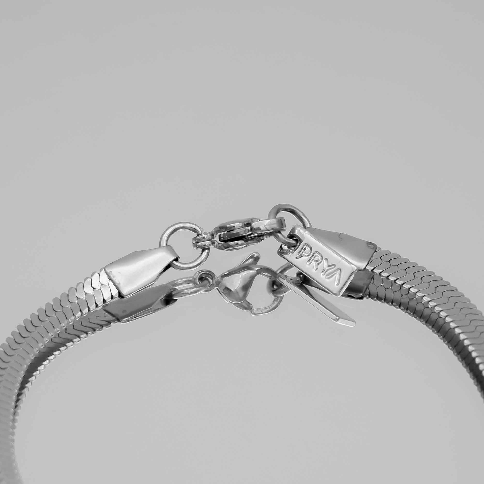 Herringbone Chain Bracelet - Image 4