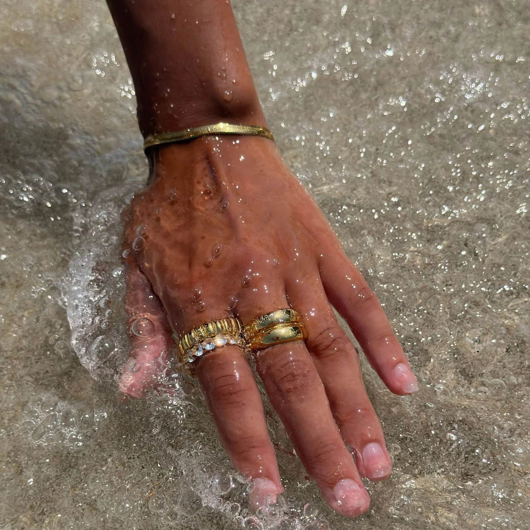 Herringbone Chain Bracelet - Image 5