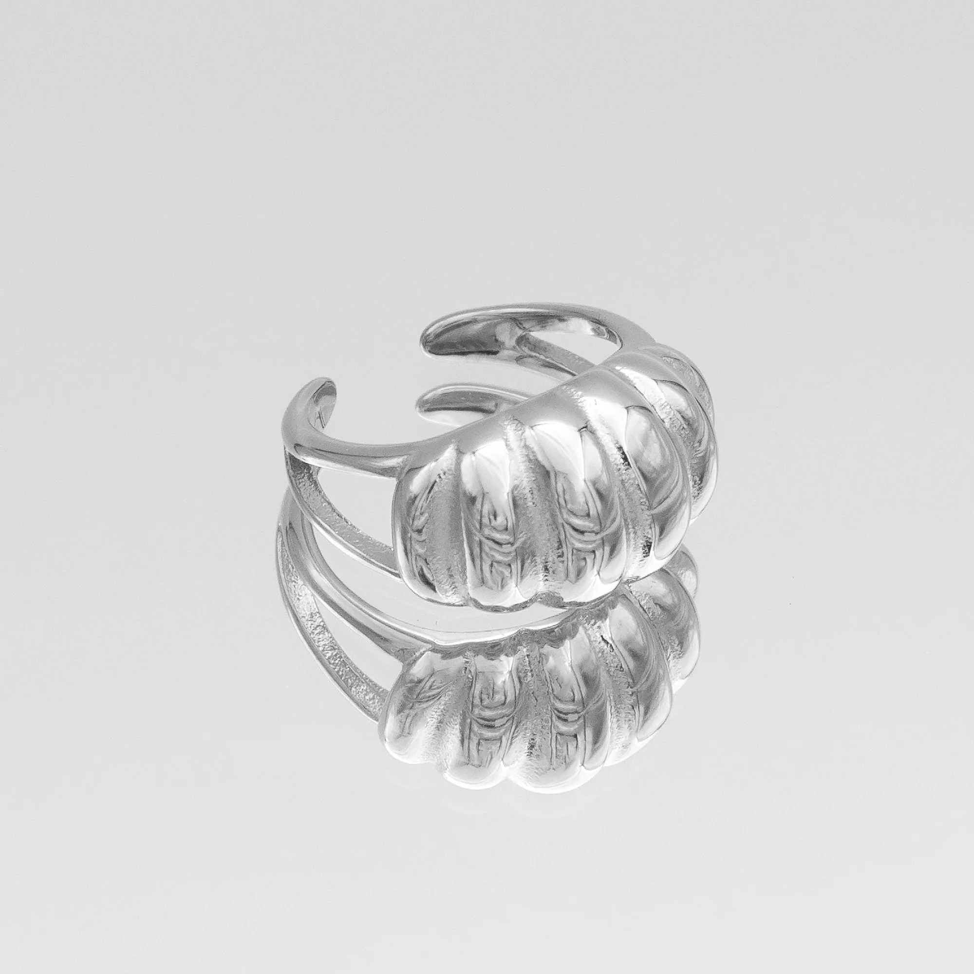 Inez Chunky Dome Ring - Image 4