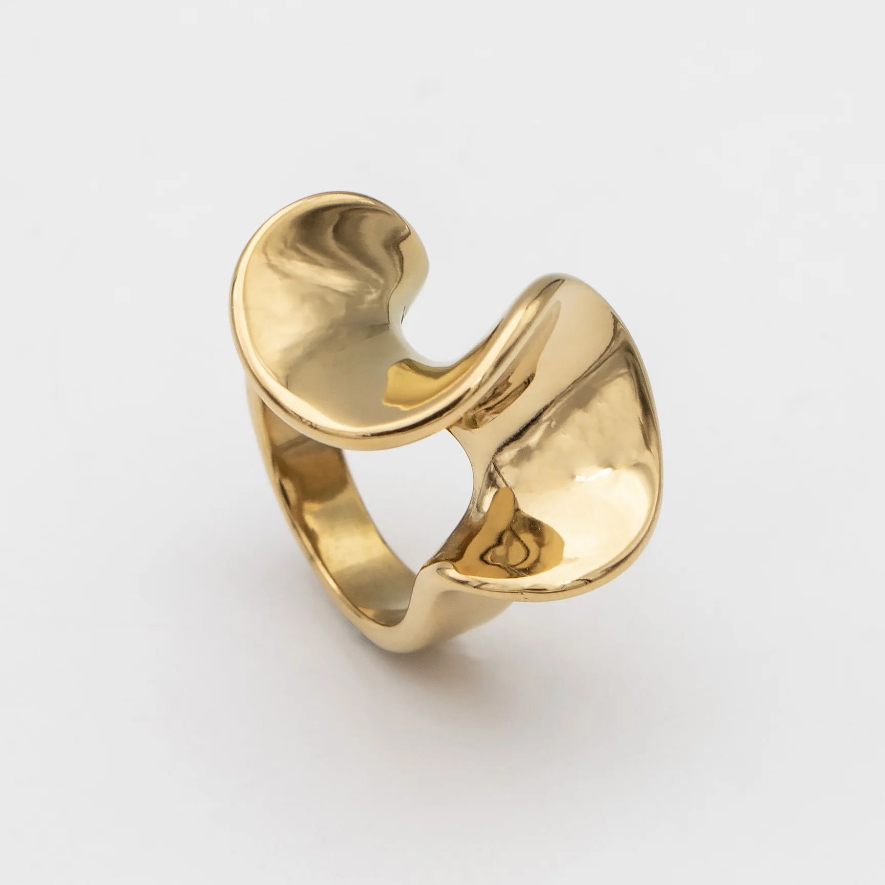 Juna Ring