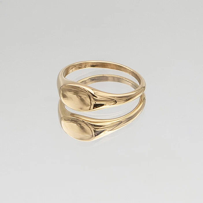 Kiara Signet Ring - Image 5