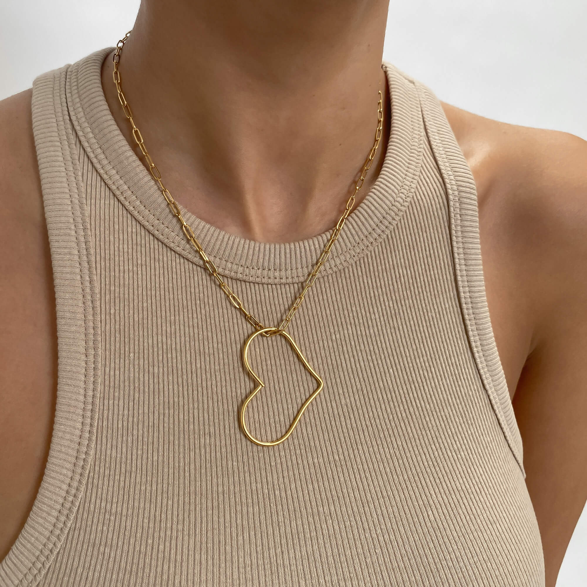 Libby Heart Necklace - Image 4