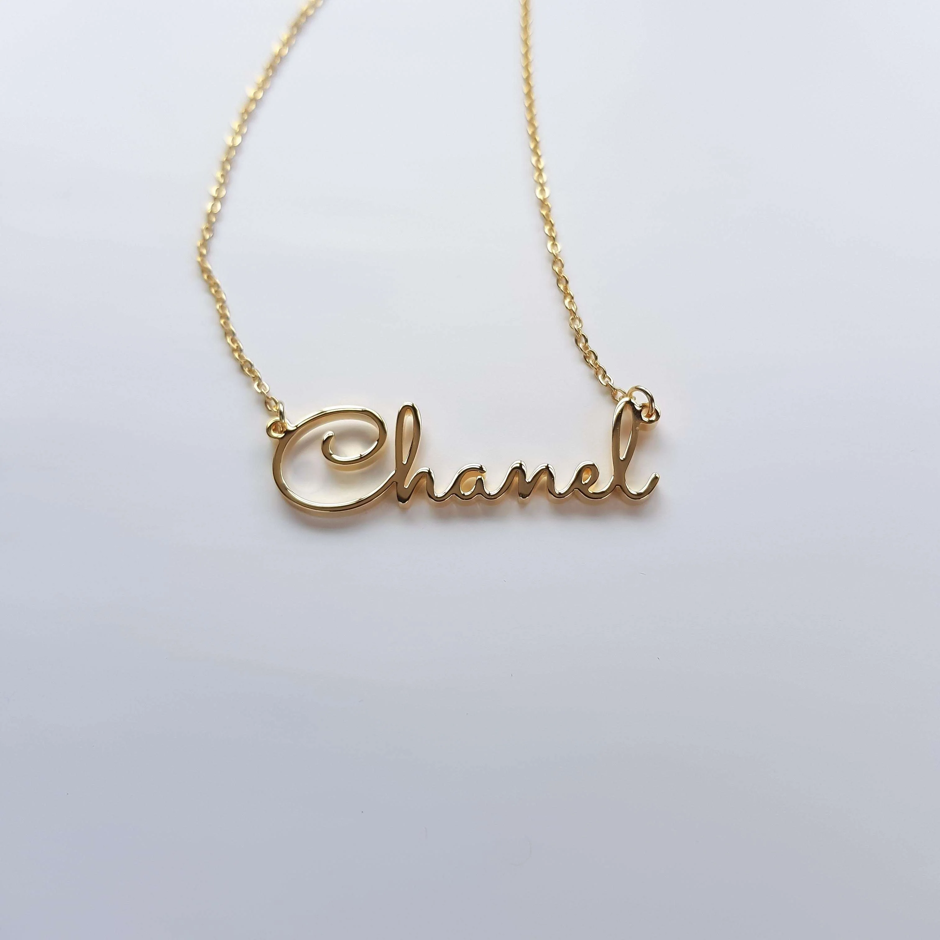 London Name Necklace - Image 6