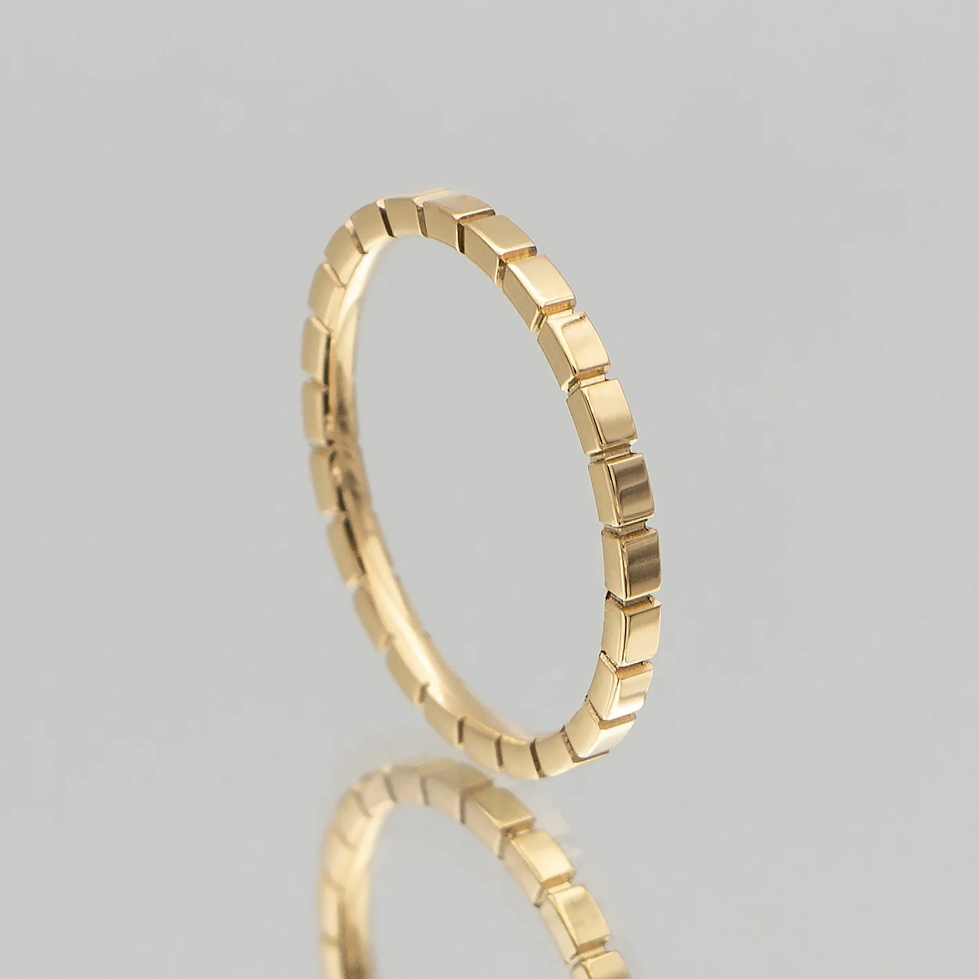 Lottie Ring