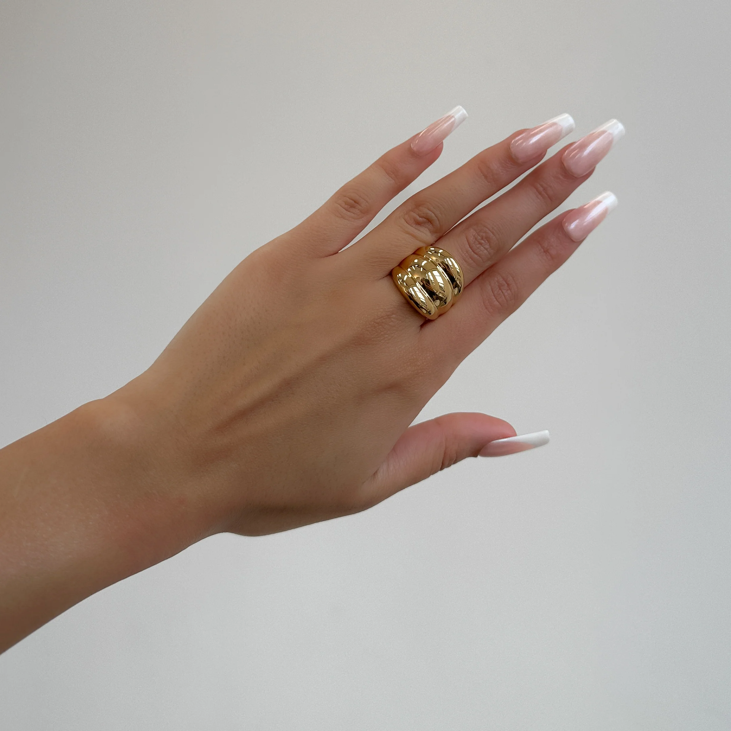 Maeve Chunky Triple Band Ring - Image 4