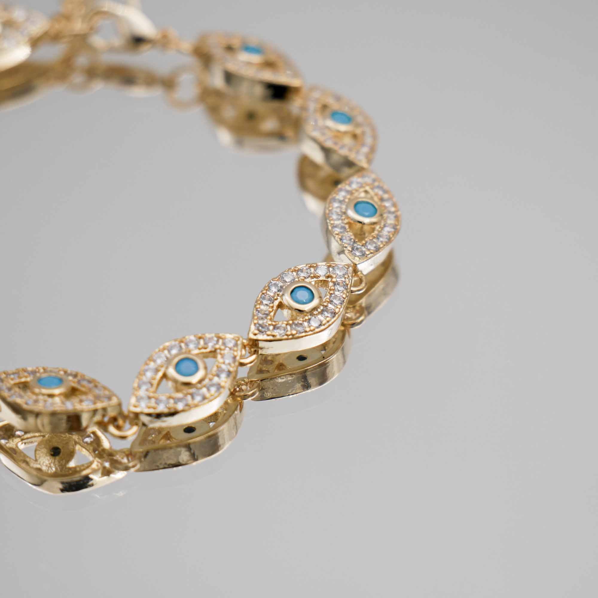 Malika Eye Bracelet | Gold - Image 5