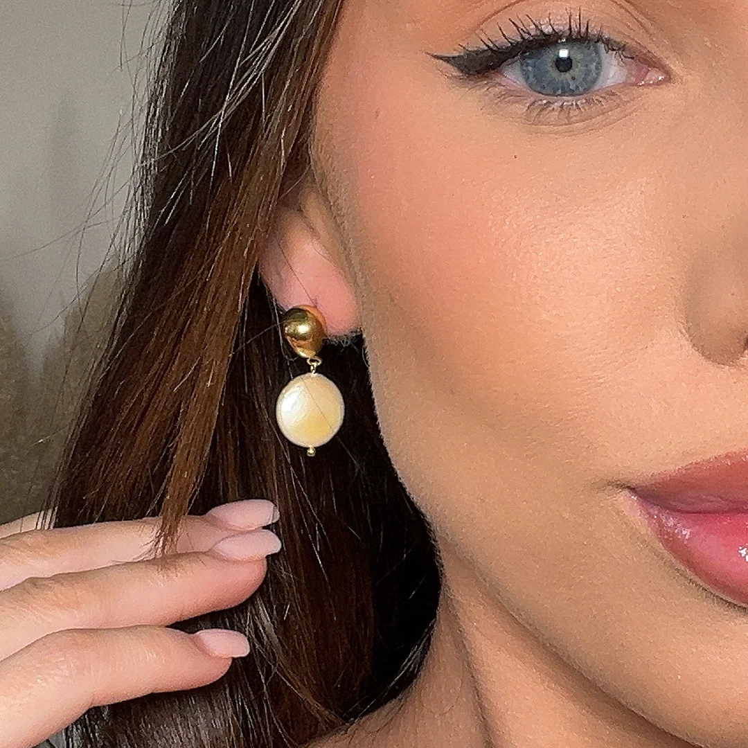 Margot Pearl Earrings - Image 2