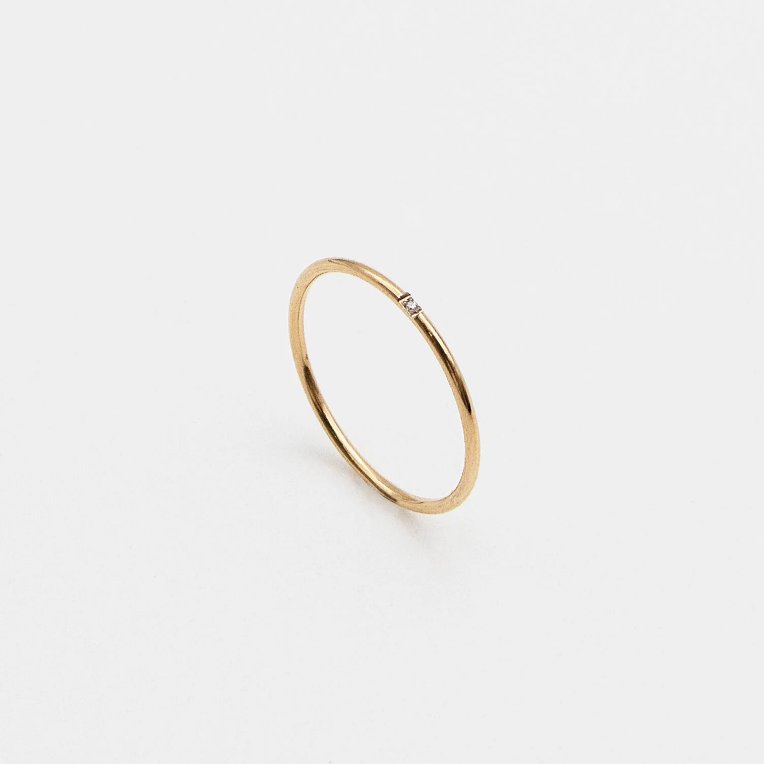 Mila Dainty Diamond Ring