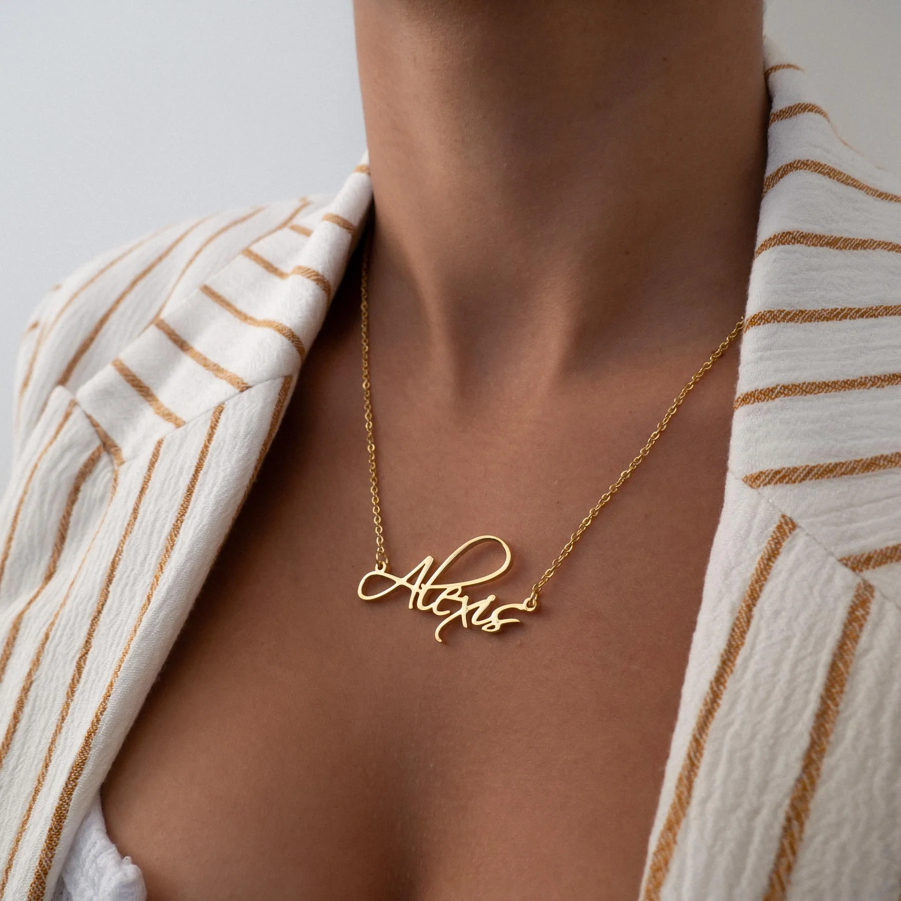 Milan Custom Name Necklace - Image 3