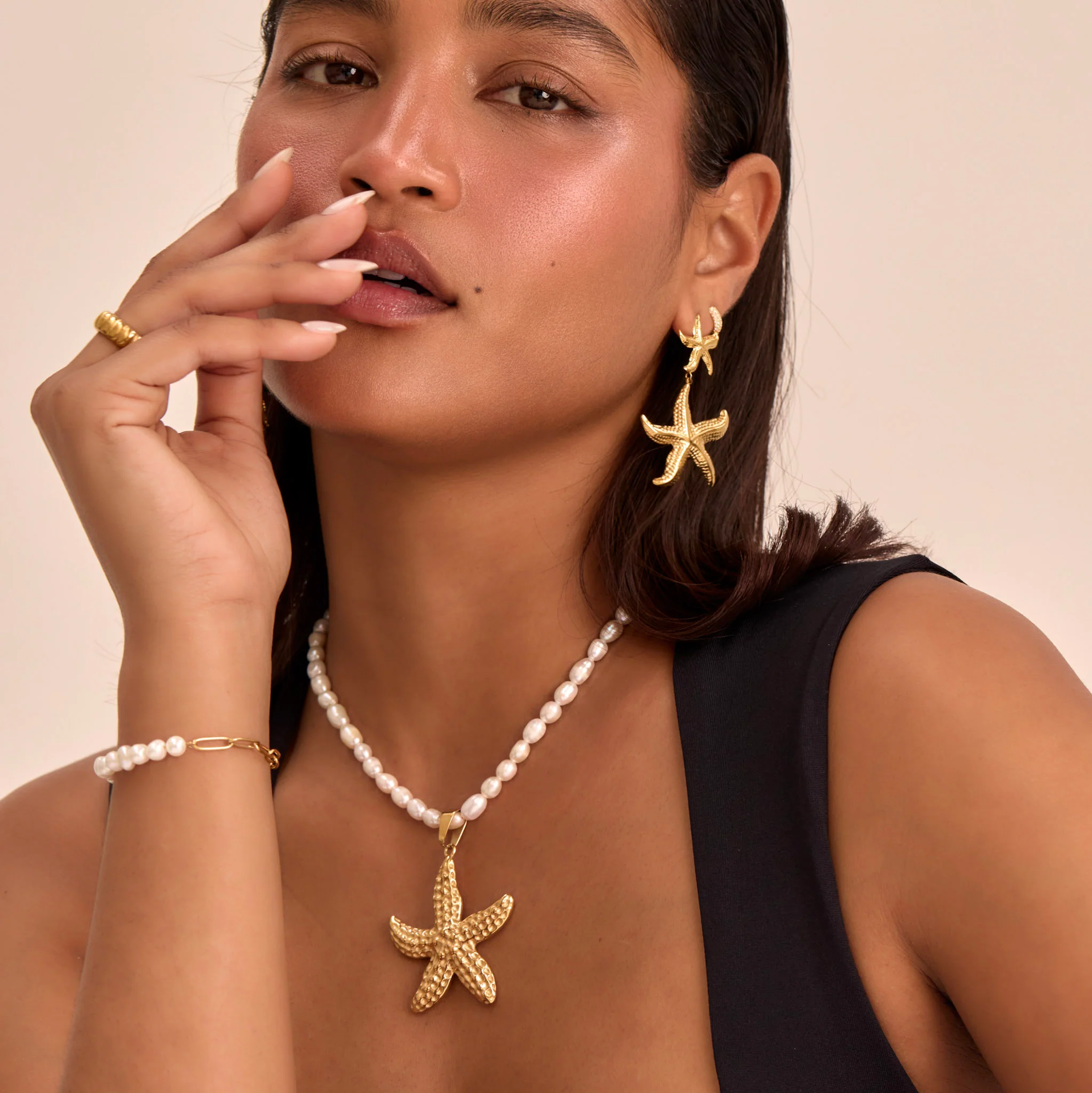 Mira Starfish Drop Earrings - Image 3