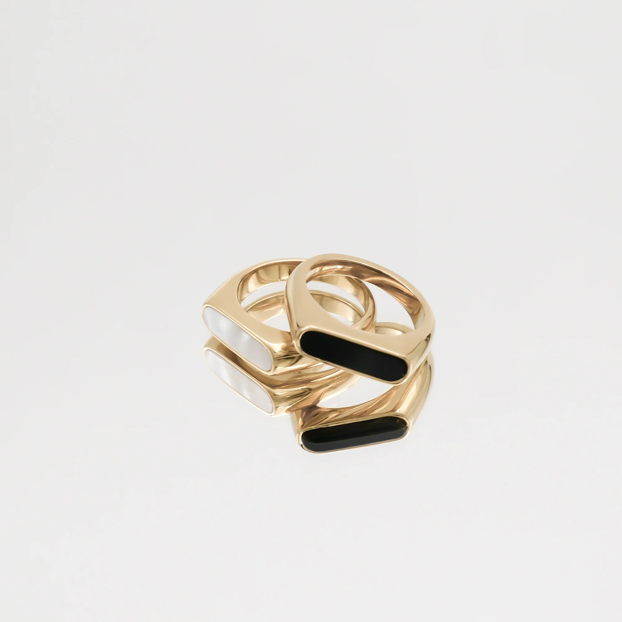 Misha Onyx Ring - Image 5