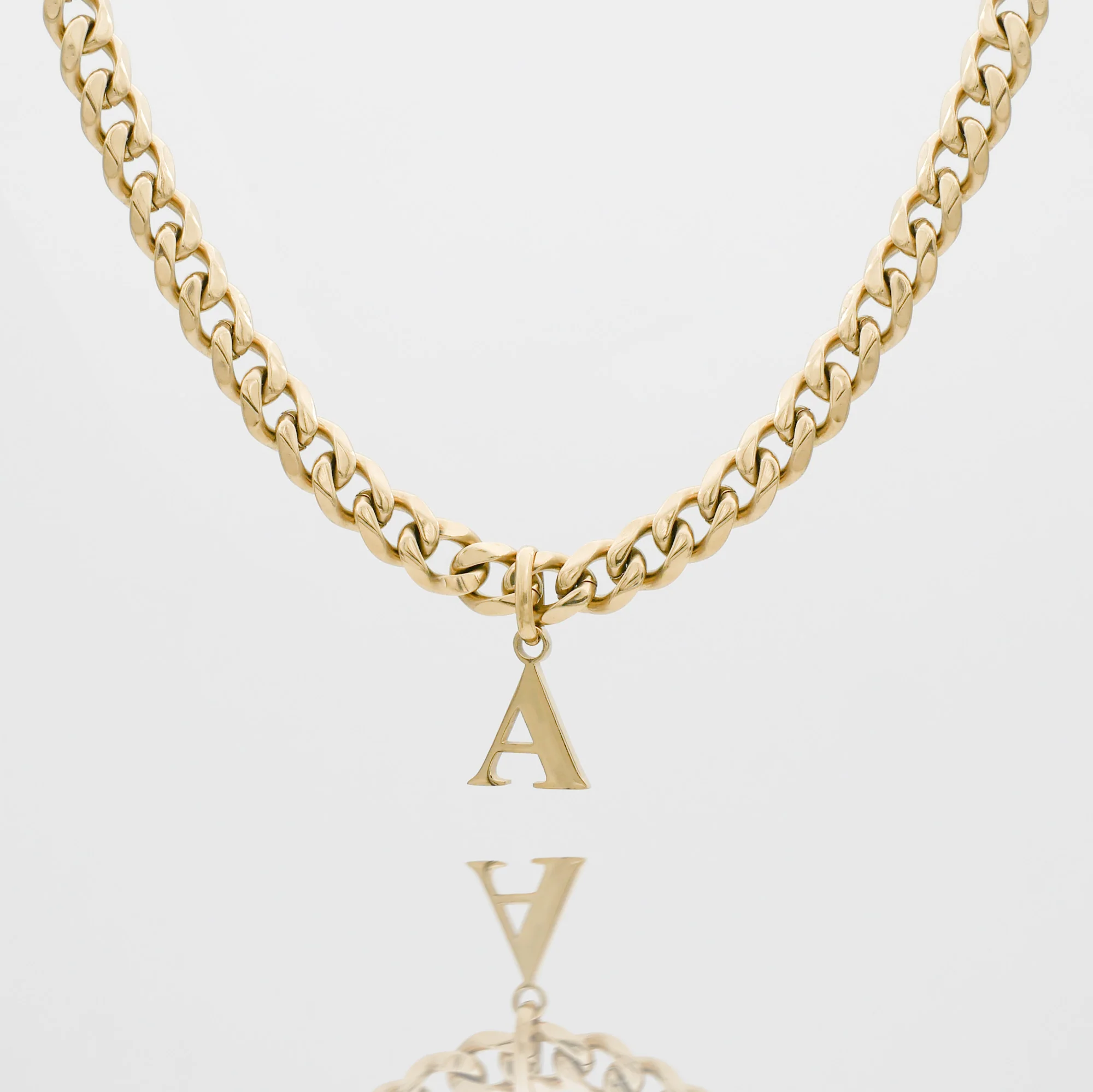 Mya Initial necklace | Thick Cuban