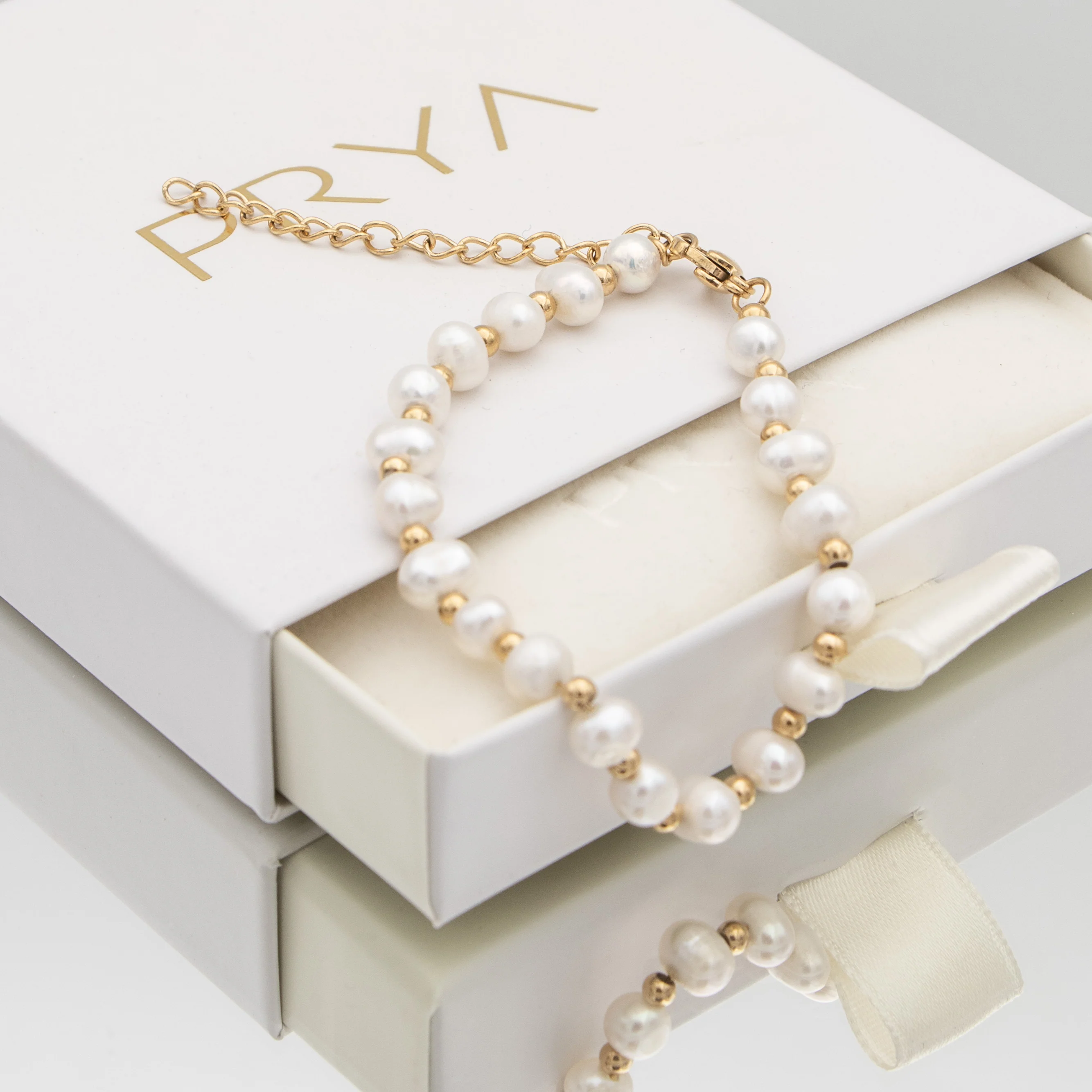 Nadia Pearl Bead Bracelet - Image 6
