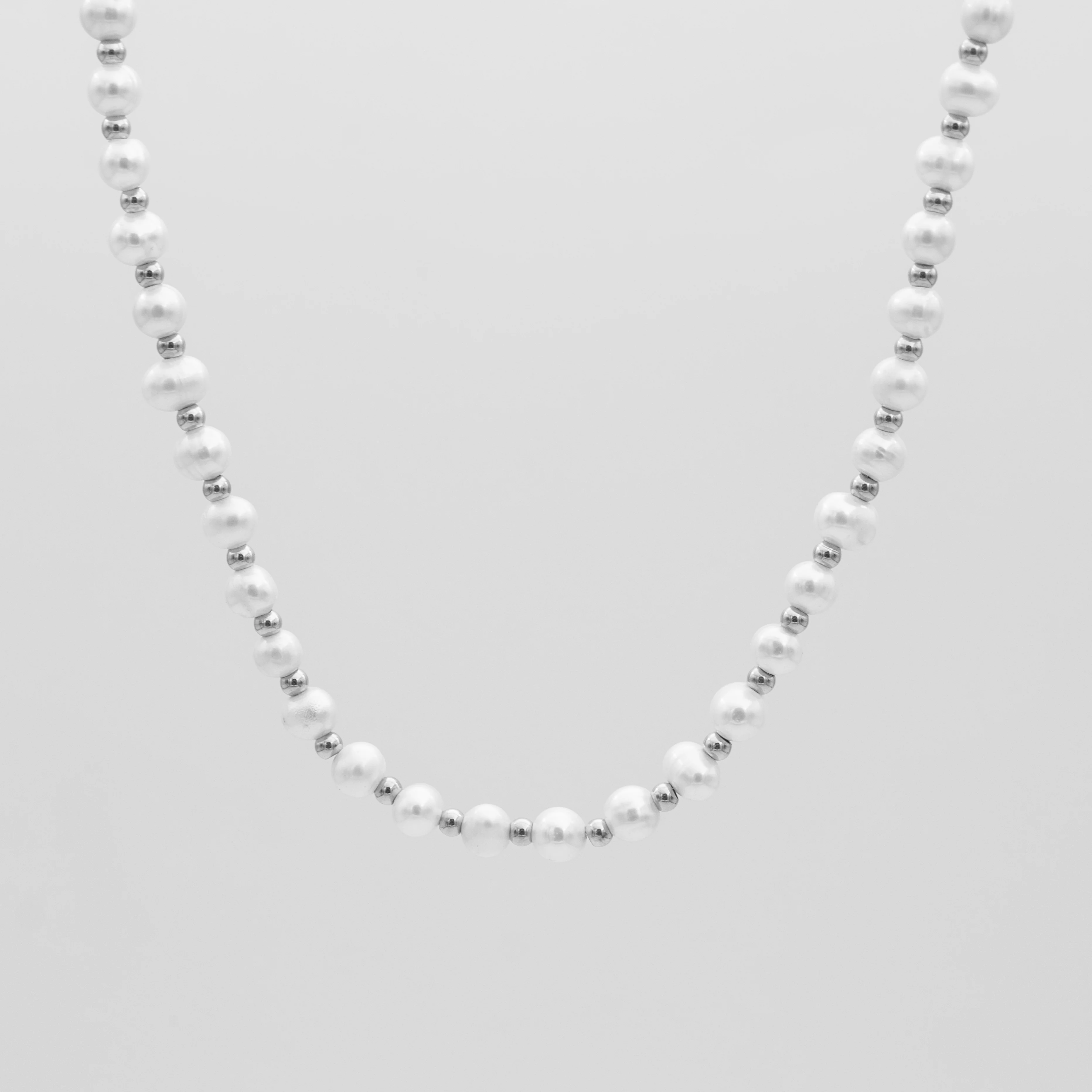 Nadia Pearl Bead Necklace - Image 2