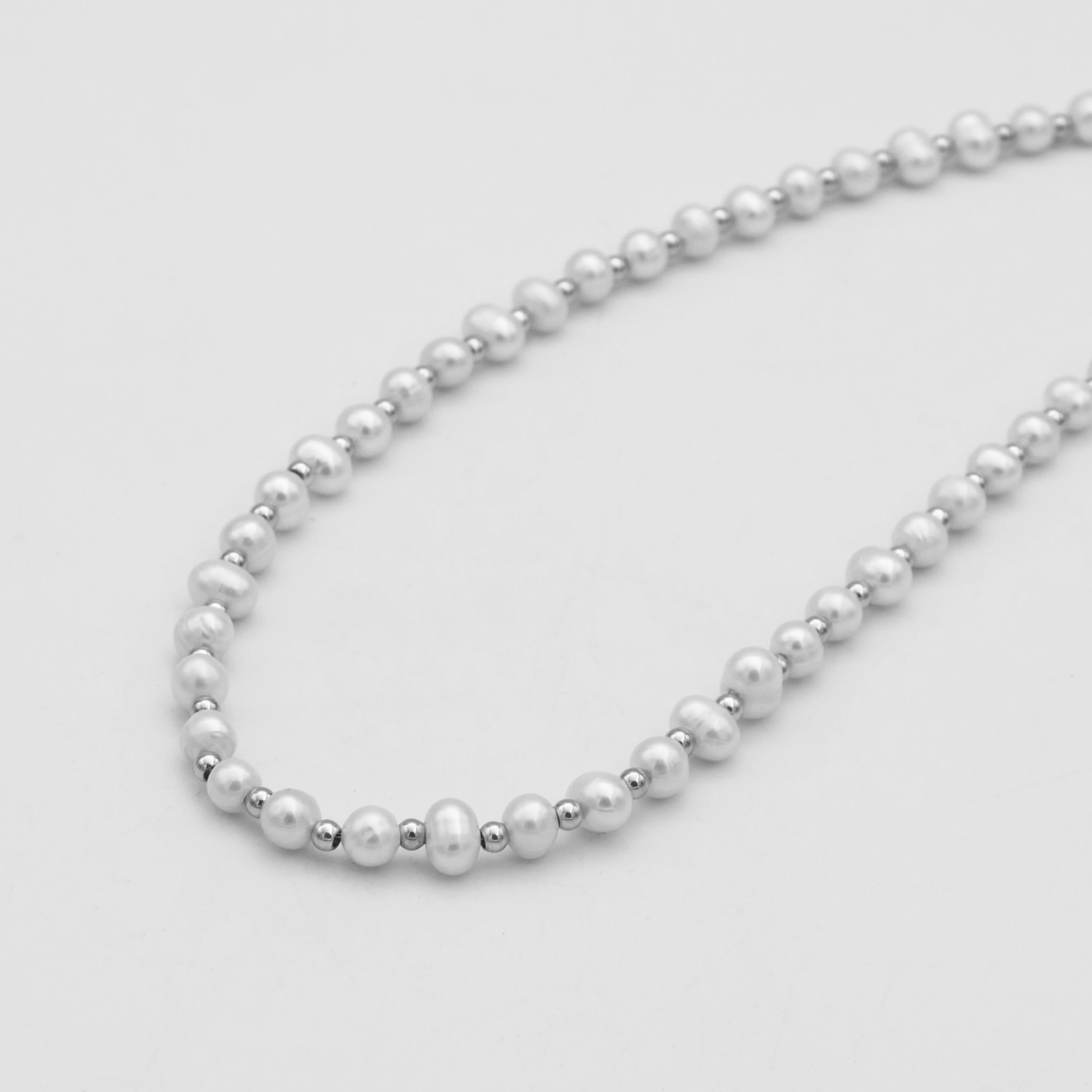 Nadia Pearl Bead Necklace - Image 6