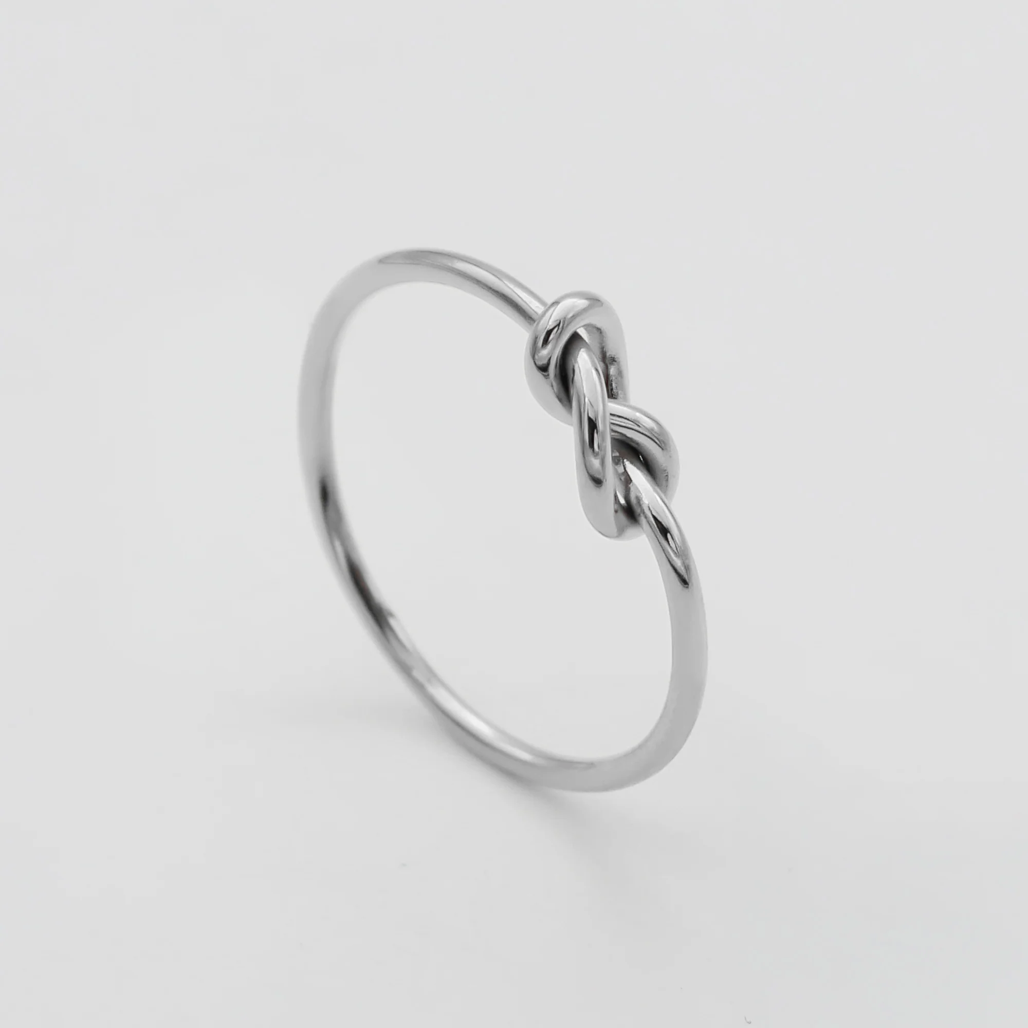 Noelle Knot Ring - Image 3