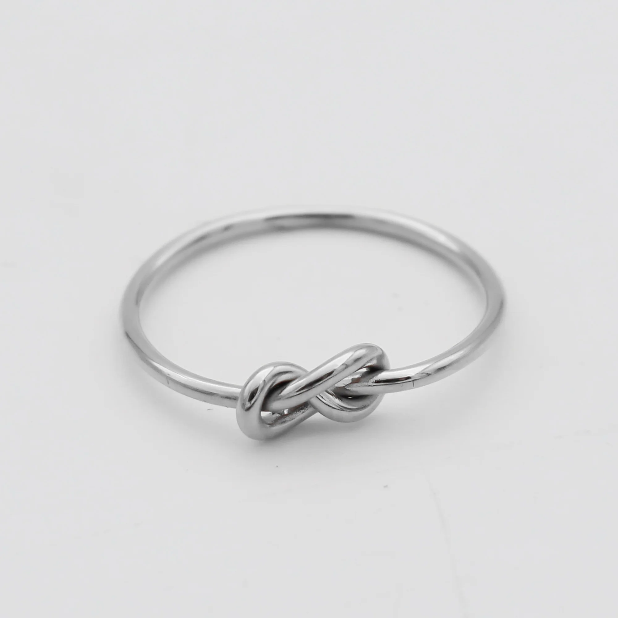 Noelle Knot Ring - Image 5