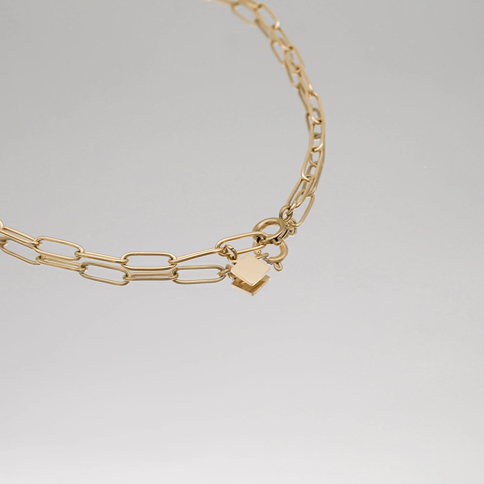 Camila Pearl Paperclip Necklace - Image 4