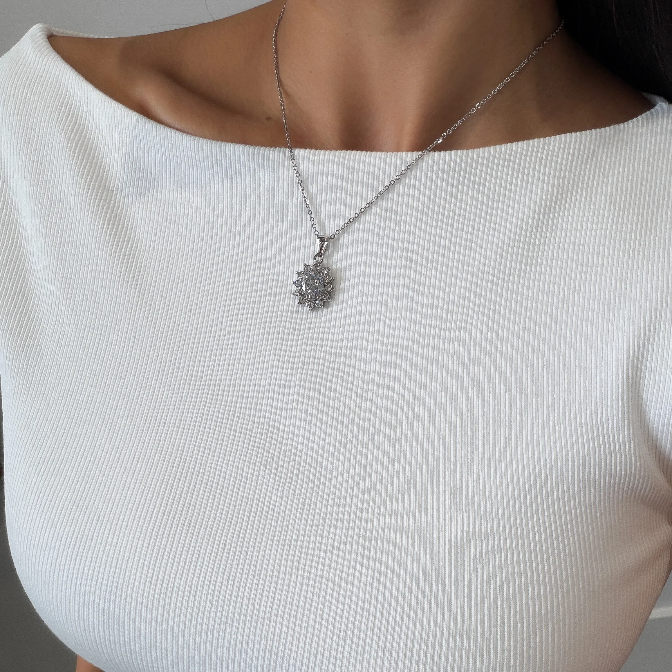 Phoebe Gemstone Necklace - Image 12