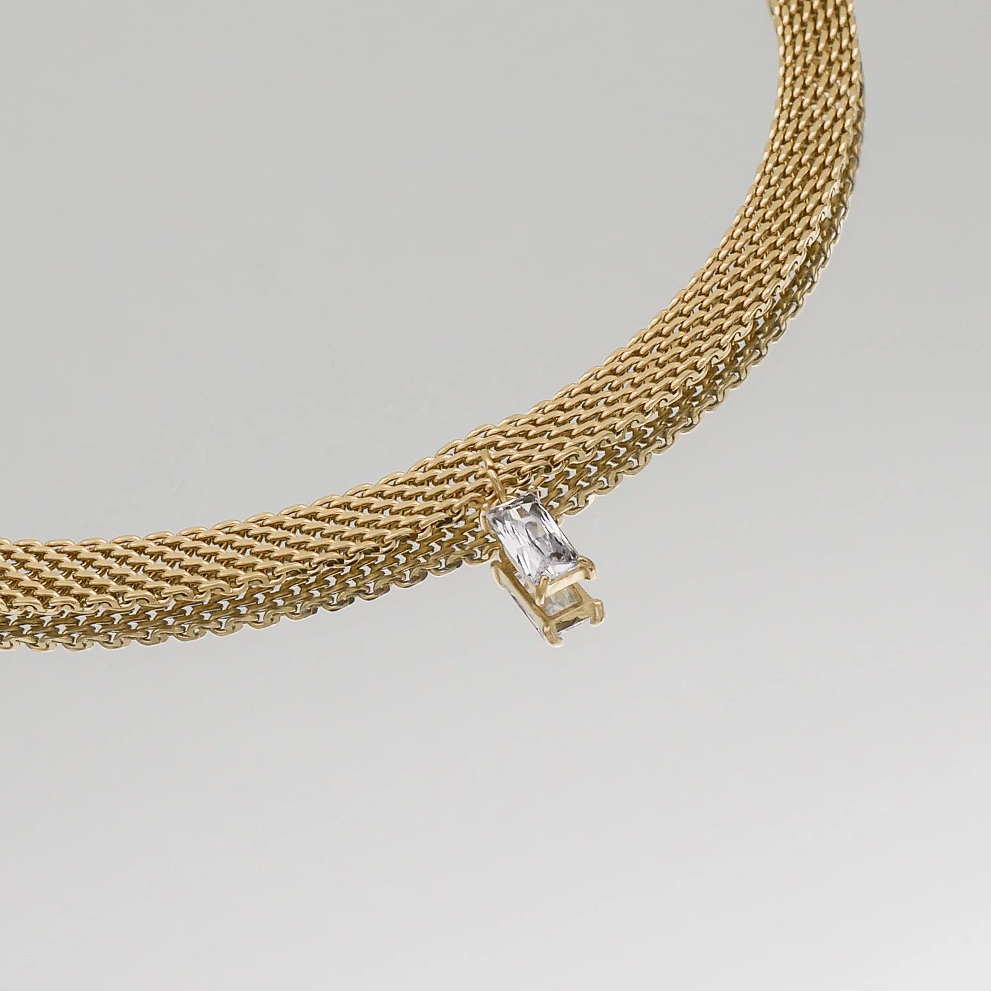 Raya Thick Necklace - Image 14
