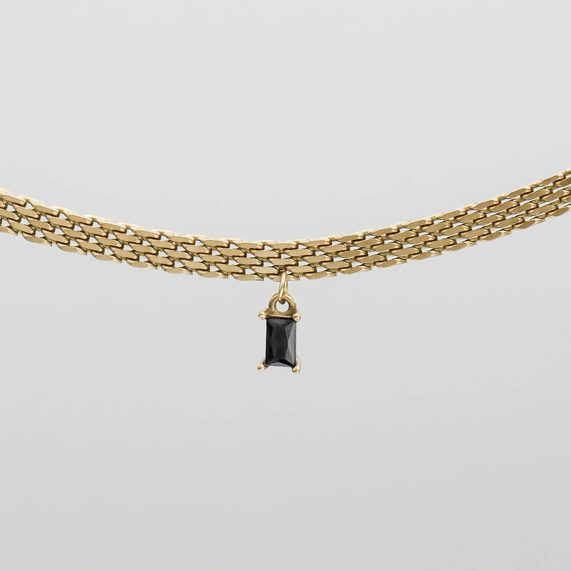 Raya Thin Necklace - Image 10