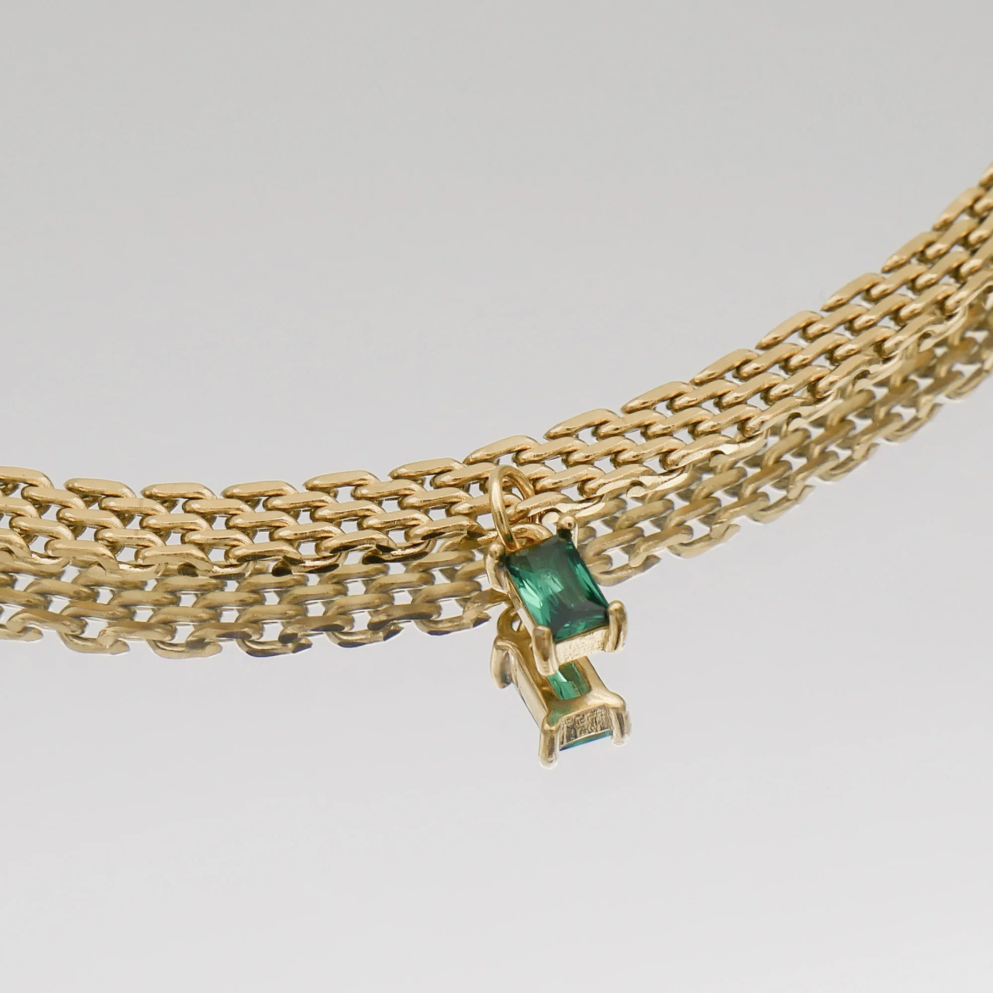 Raya Thin Necklace - Image 3