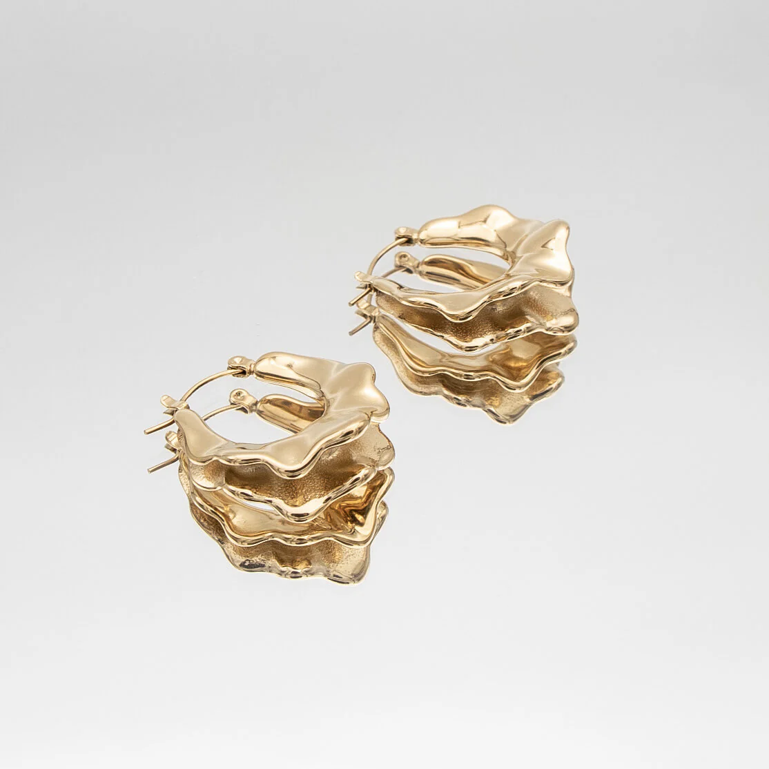 Ruba Wave Earrings - Image 4