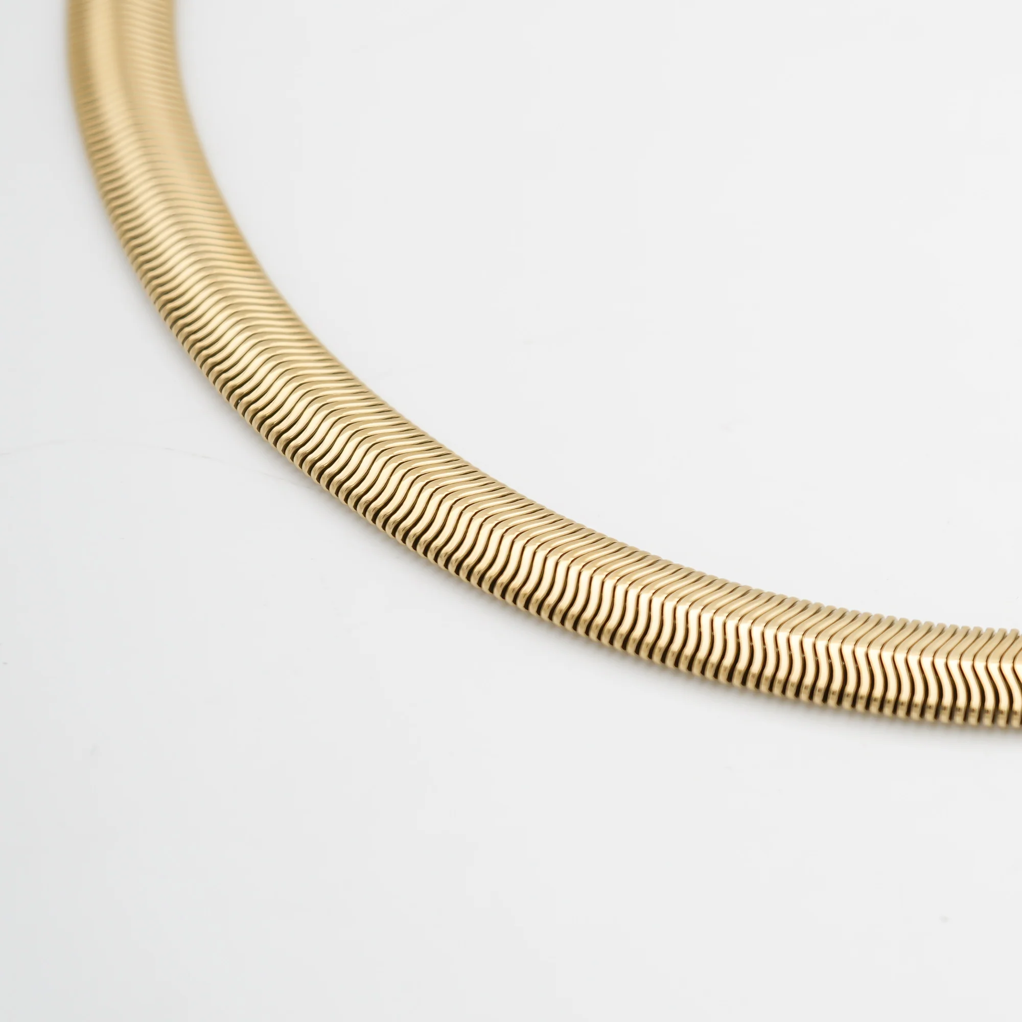Skyla Chunky Herringbone Necklace - Image 3