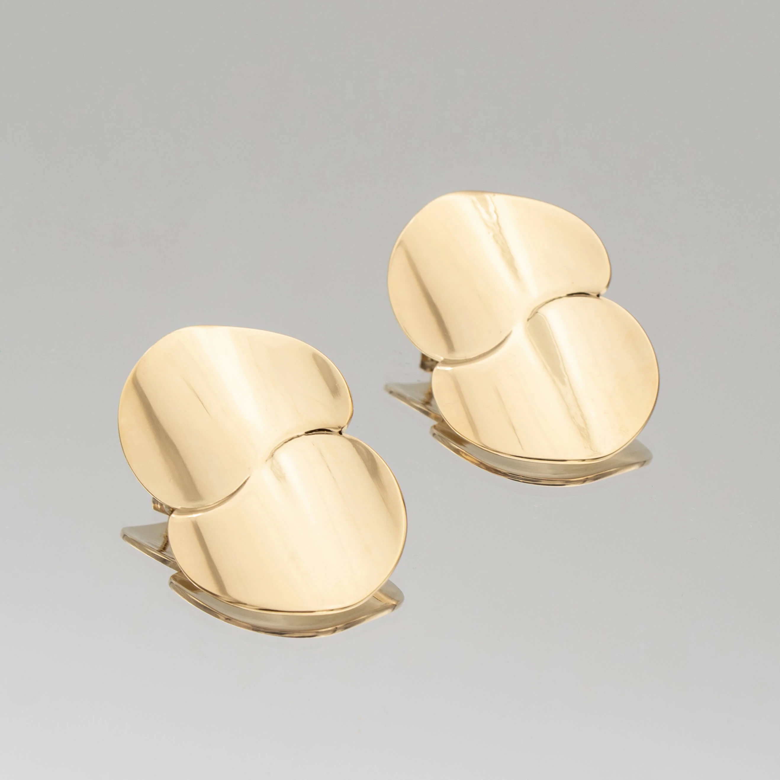 Snoh Disc Drop Earrings - Image 4